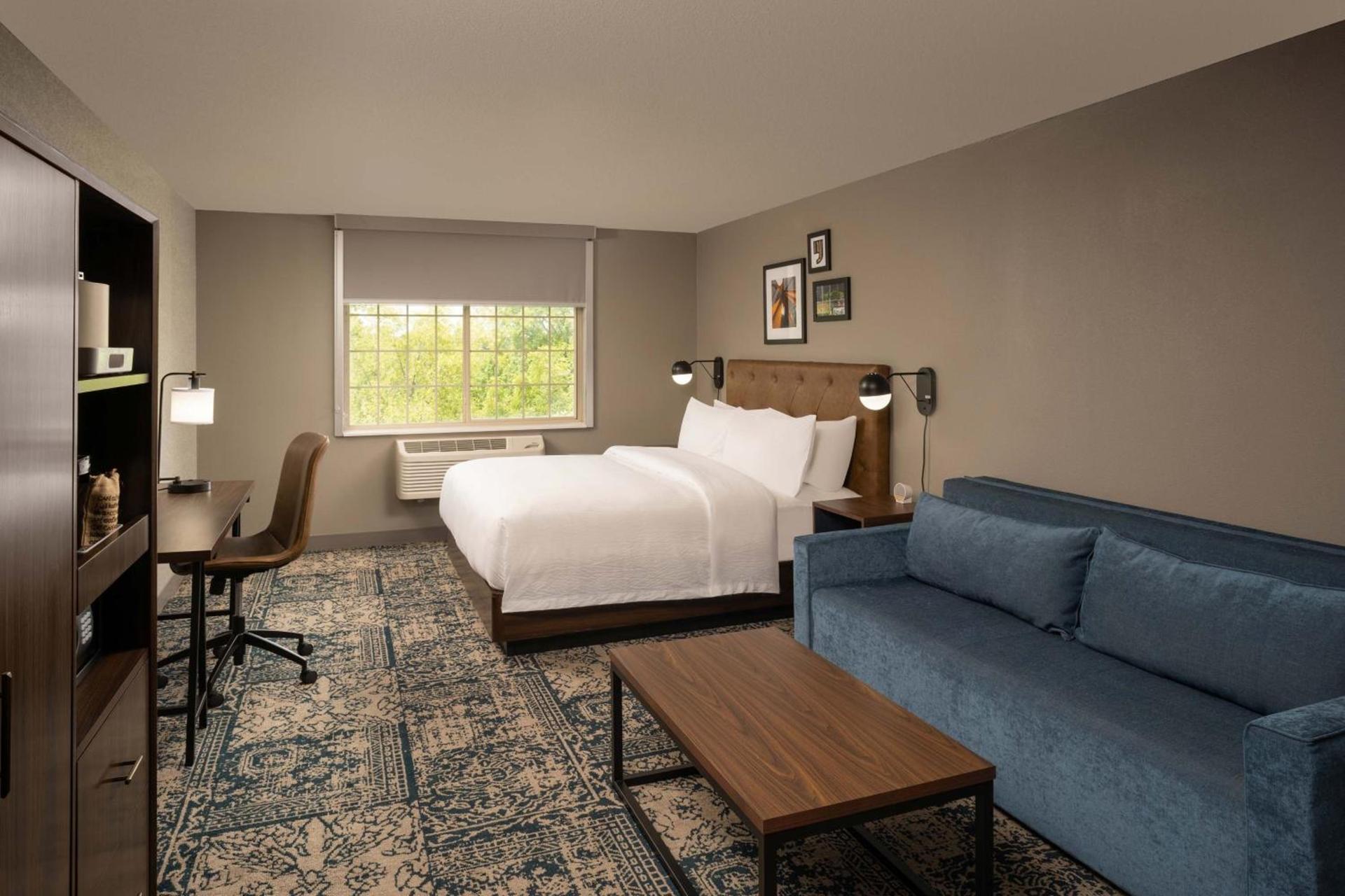Four Points by Sheraton Chicago Schaumburg photo 26