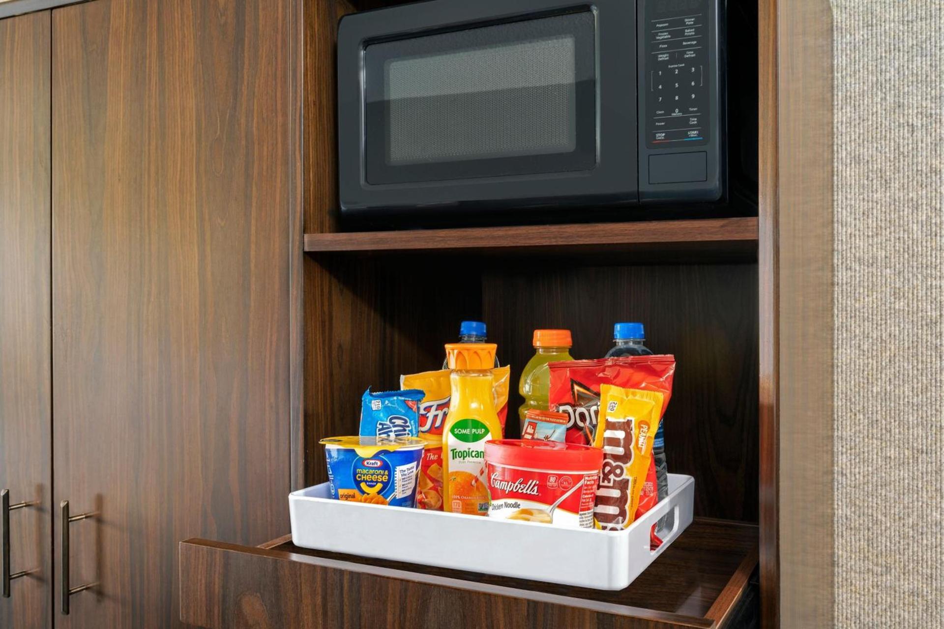 Four Points by Sheraton Chicago Schaumburg photo 10