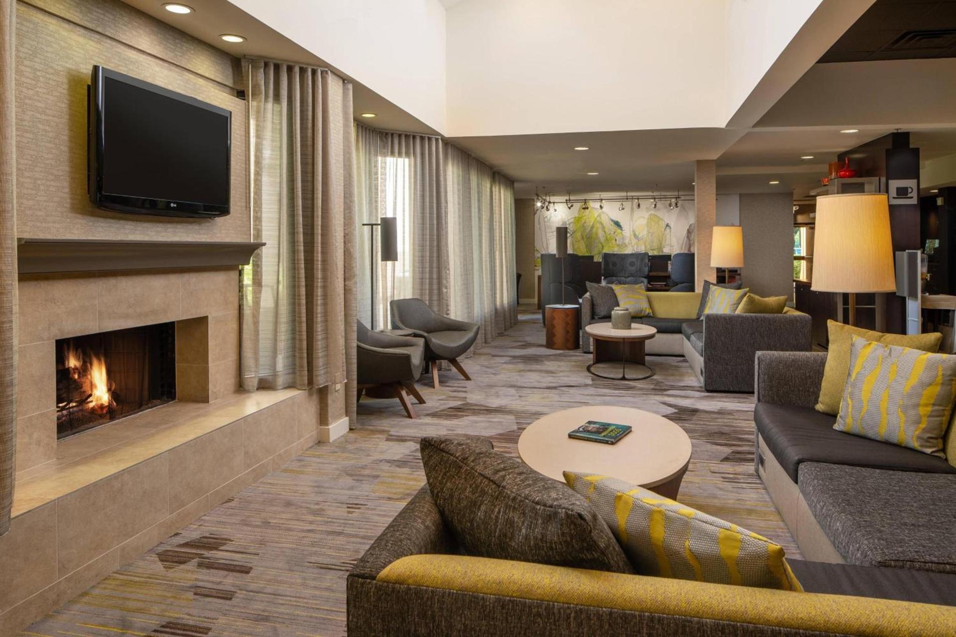 Courtyard by Marriott Jacksonville at the Mayo Clinic Campus/Beaches photo 5