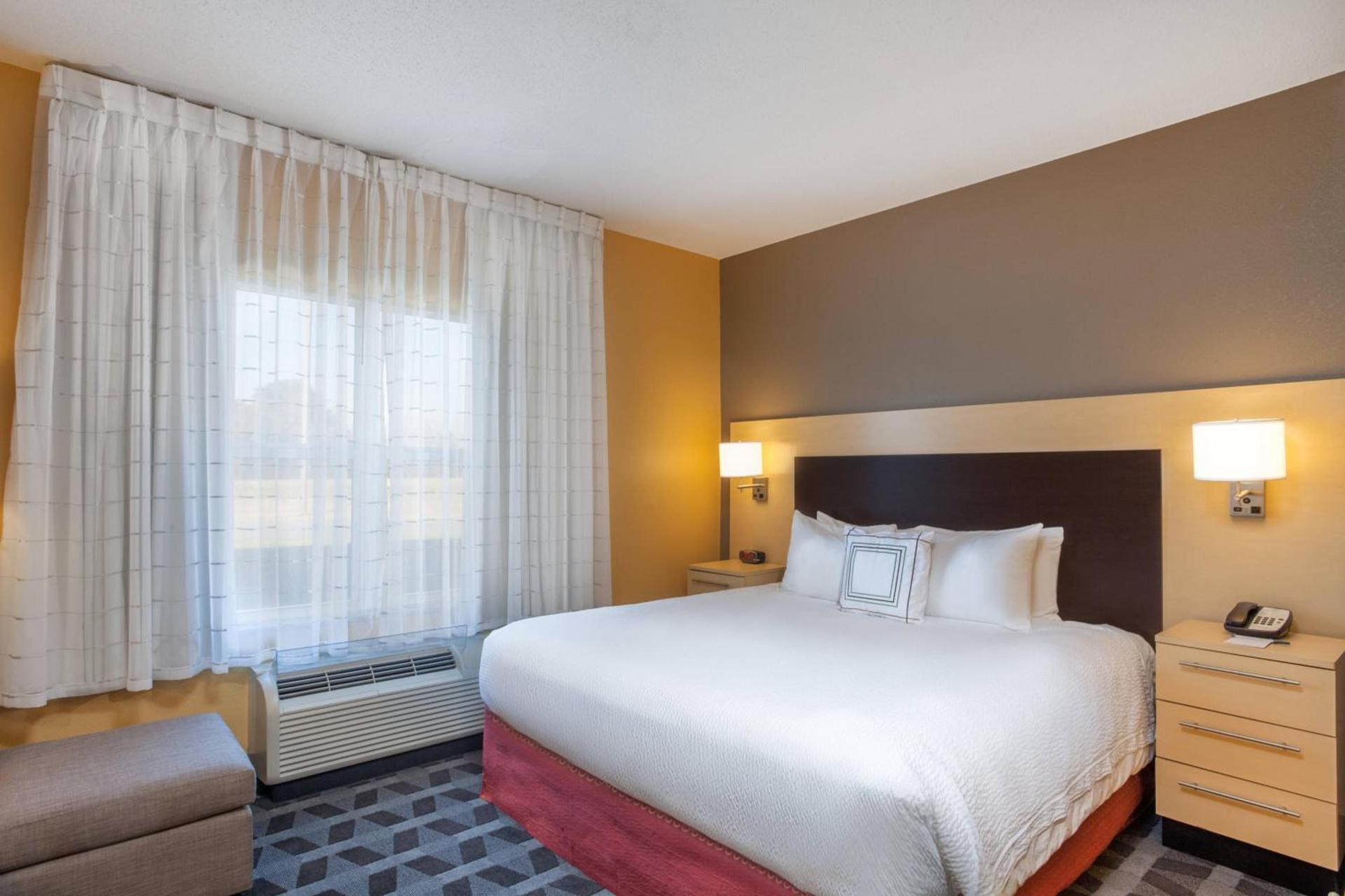 TownePlace Suites Huntsville photo 6