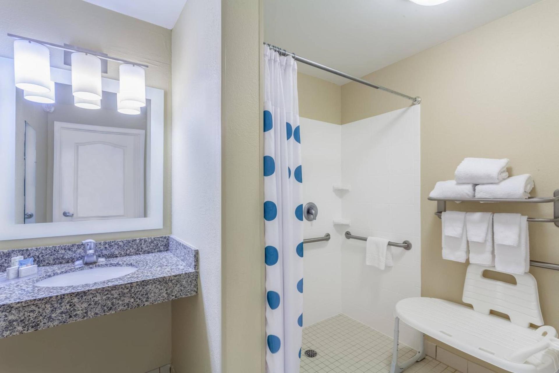 TownePlace Suites Huntsville photo 13