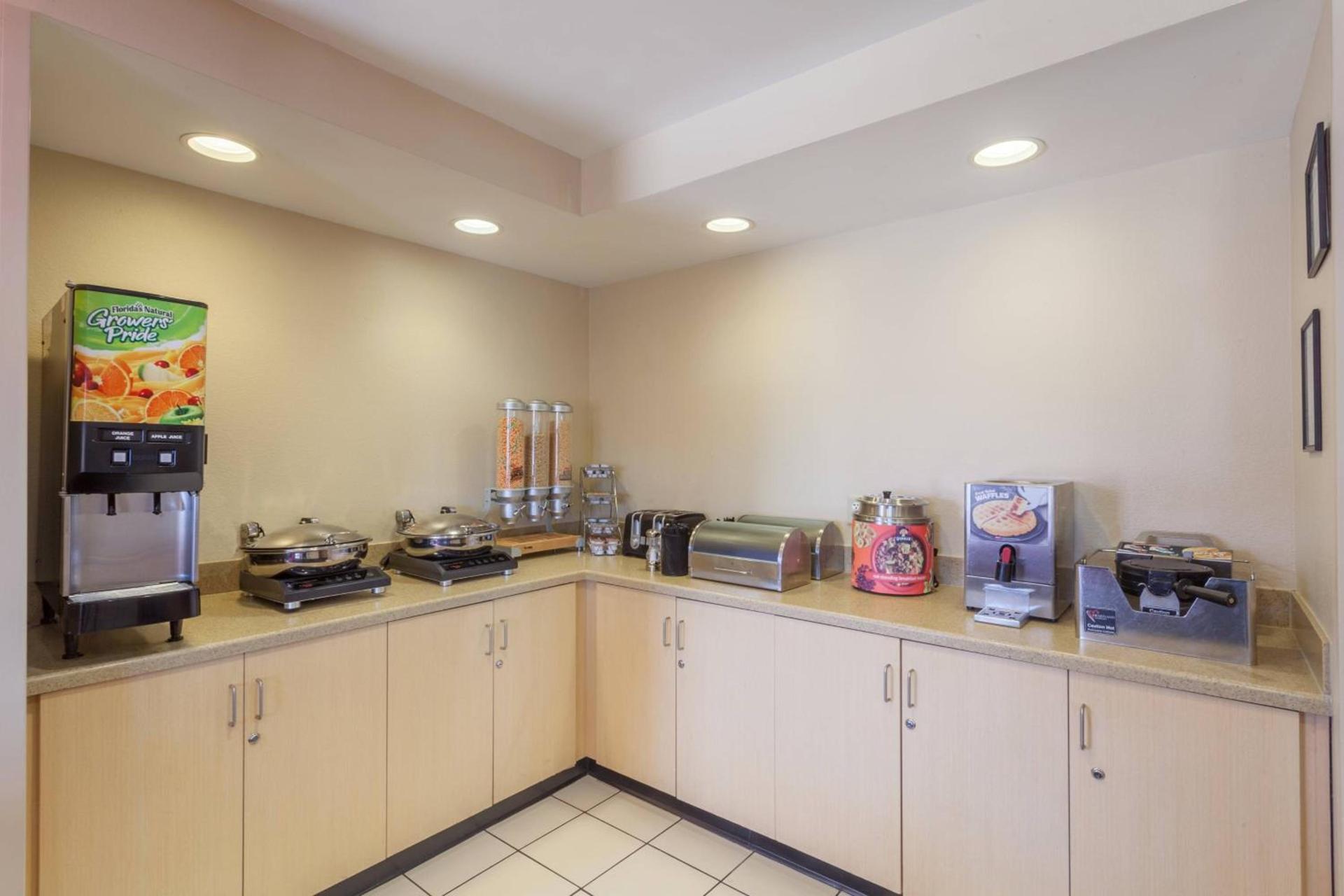 TownePlace Suites Huntsville photo 19