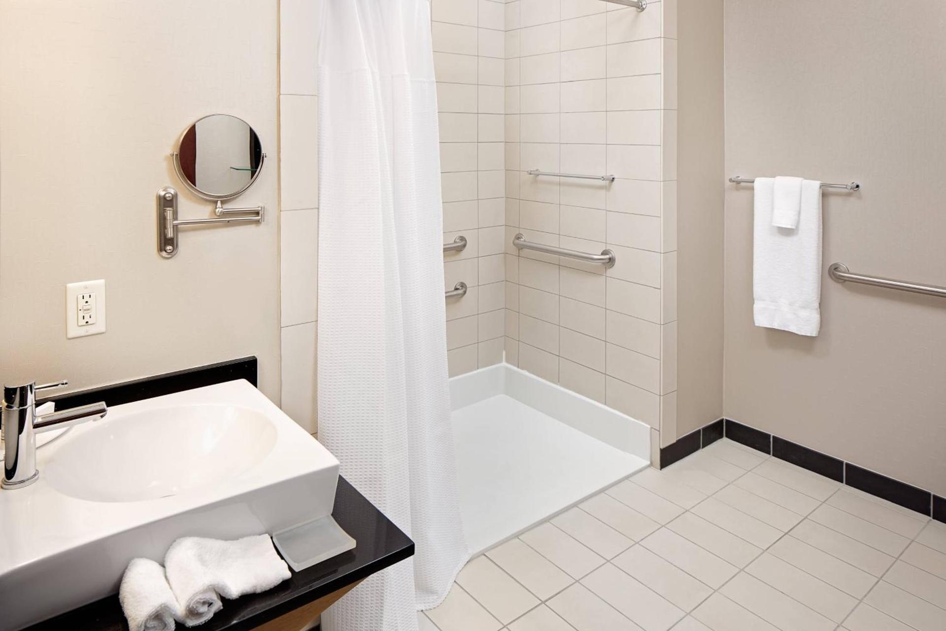 SpringHill Suites by Marriott Green Bay photo 13