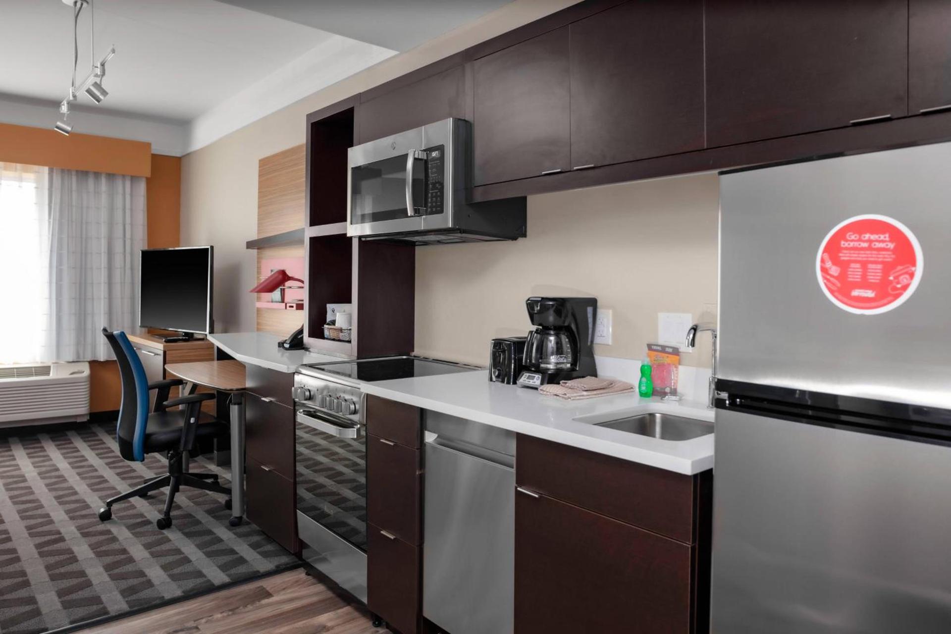 TownePlace Suites by Marriott Gainesville photo 9
