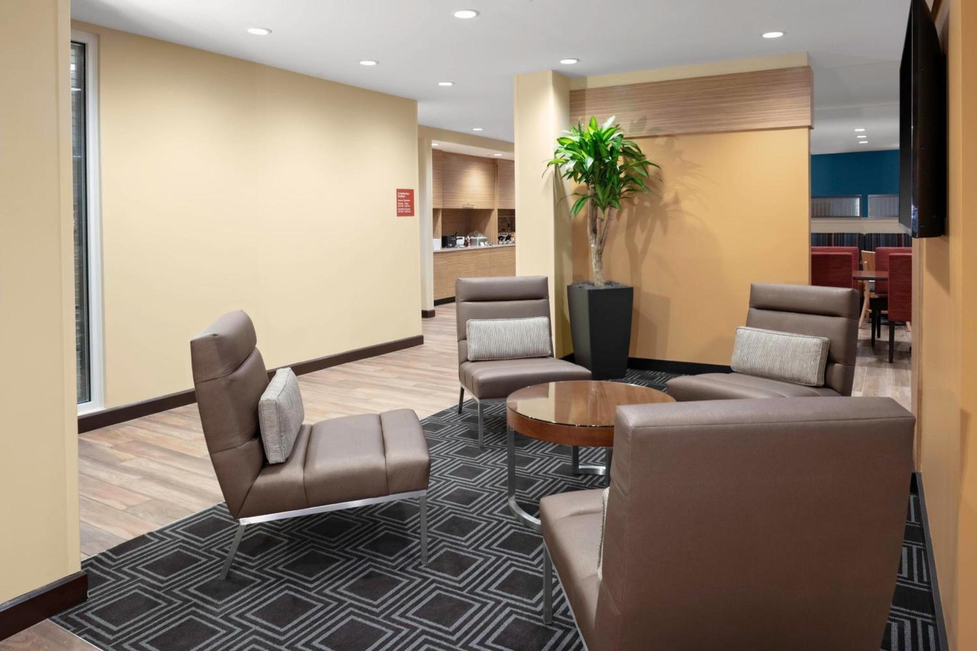 TownePlace Suites by Marriott Gainesville photo 3