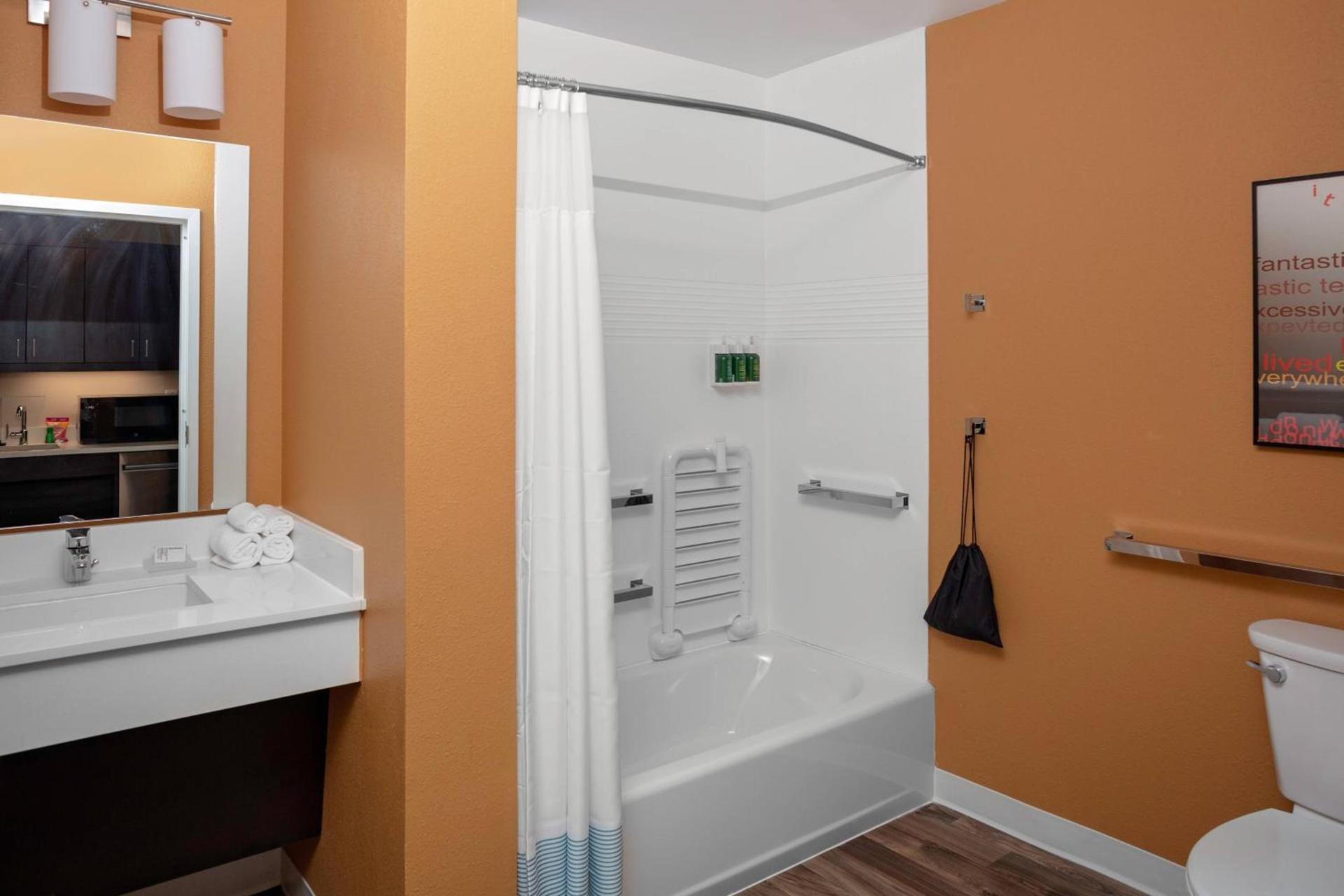 TownePlace Suites by Marriott Gainesville photo 11