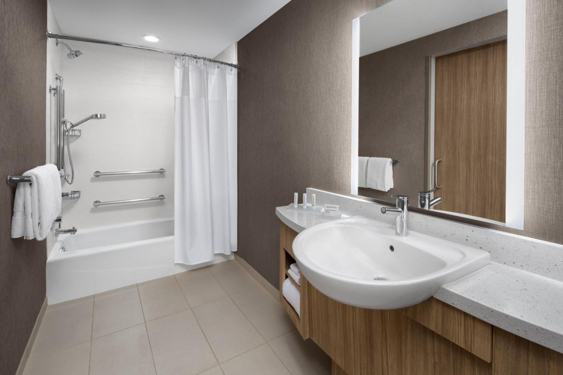 SpringHill Suites by Marriott East Rutherford Meadowlands Carlstadt photo 6