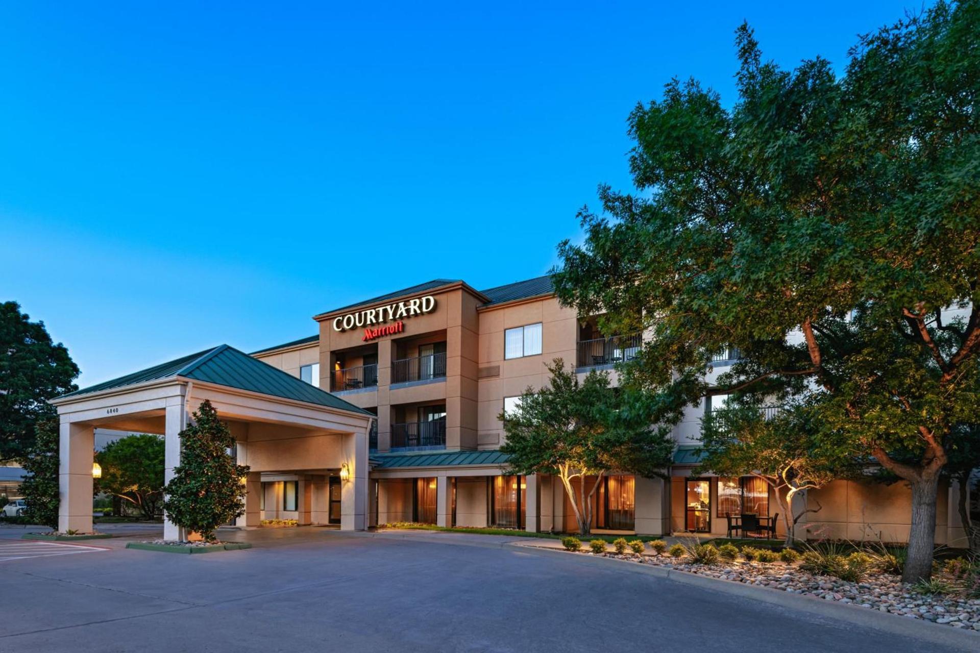 Courtyard by Marriott Dallas Plano in Legacy Park photo 1