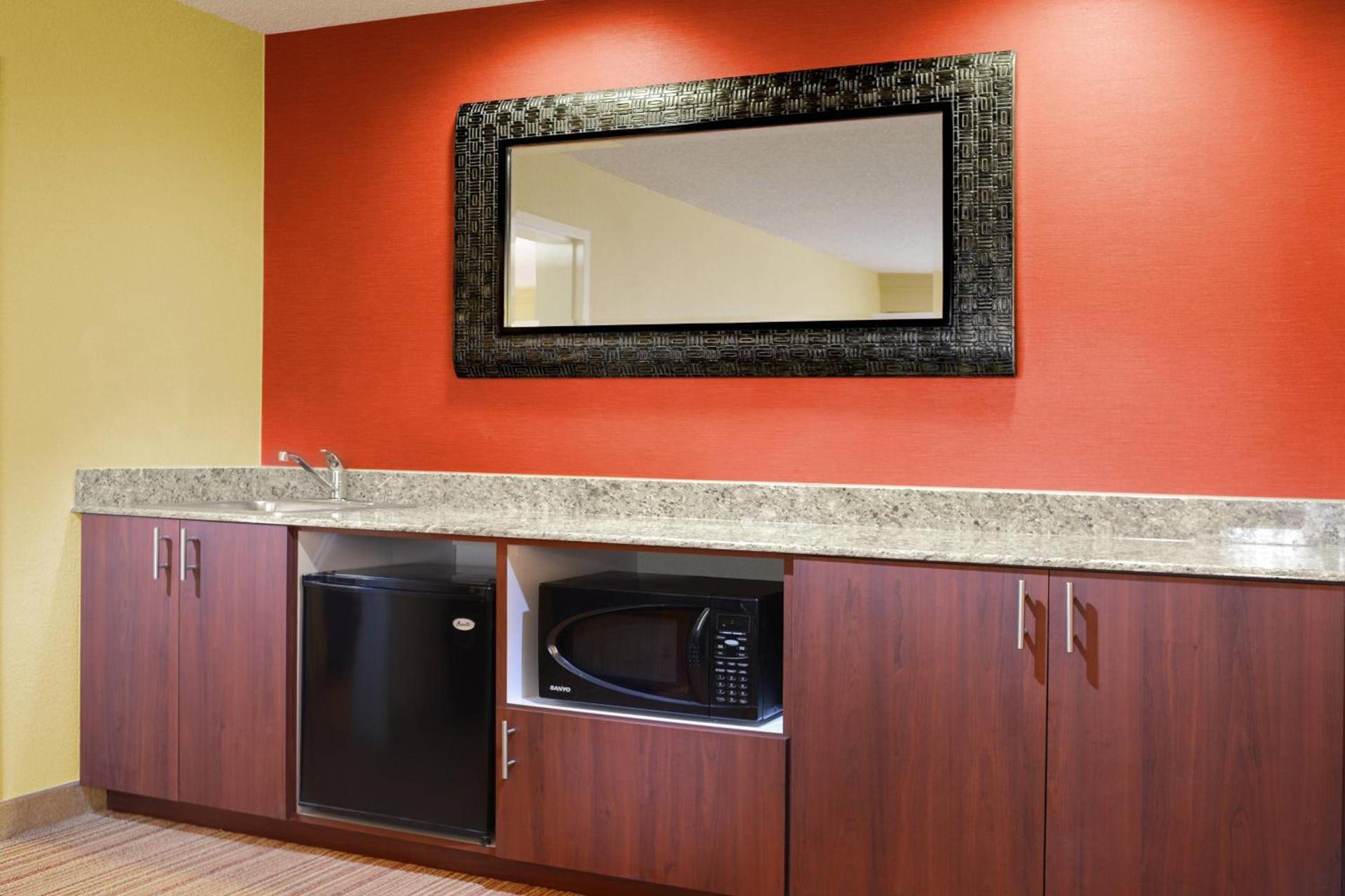 Courtyard by Marriott Dallas Plano in Legacy Park photo 17