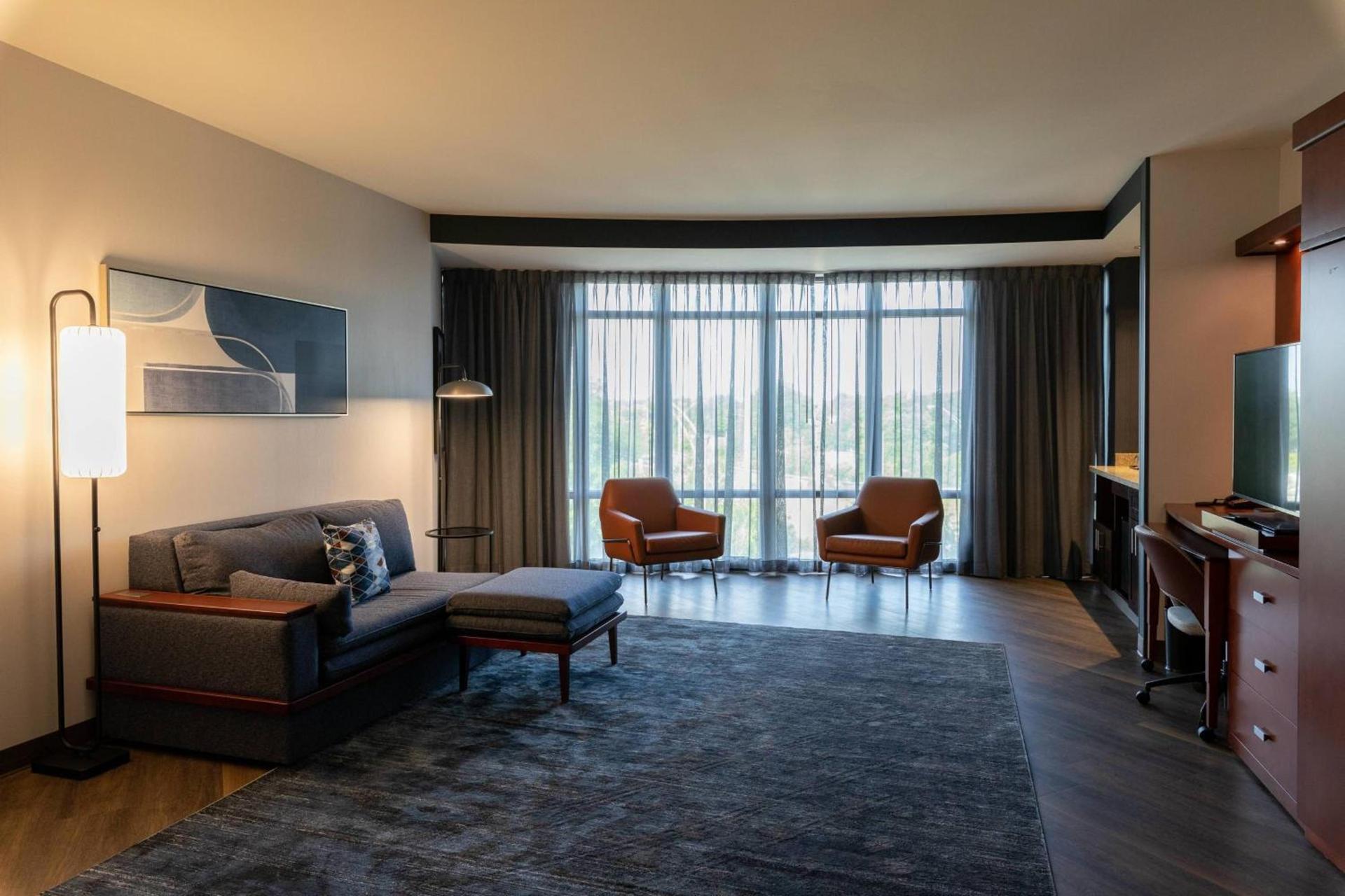 Courtyard by Marriott Cincinnati Midtown/Rookwood photo 12