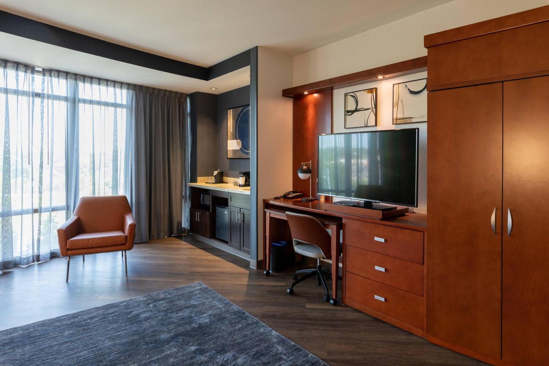 Courtyard by Marriott Cincinnati Midtown/Rookwood photo 13