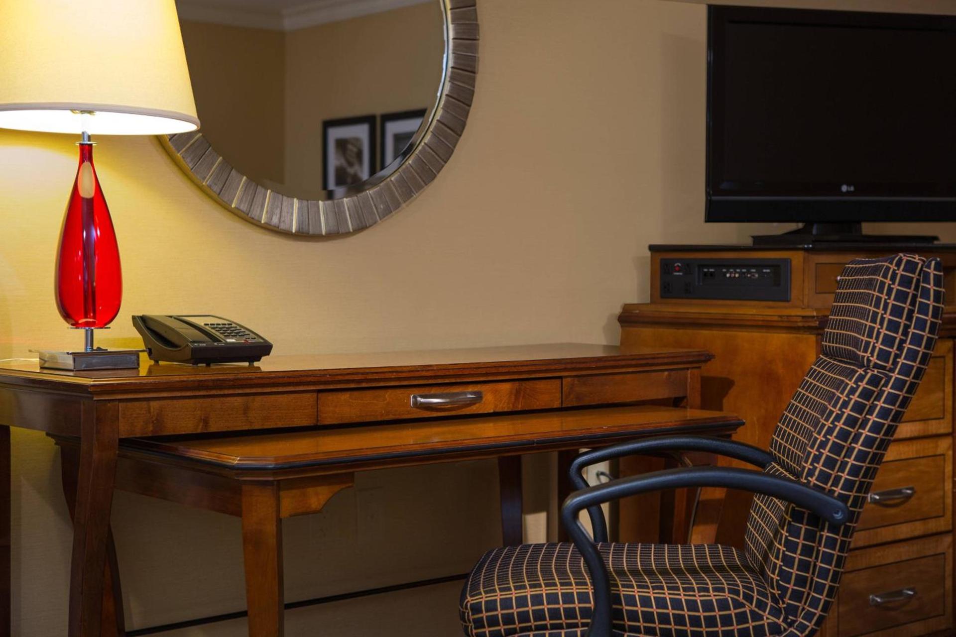 Baltimore Marriott Inner Harbor at Camden Yards photo 13