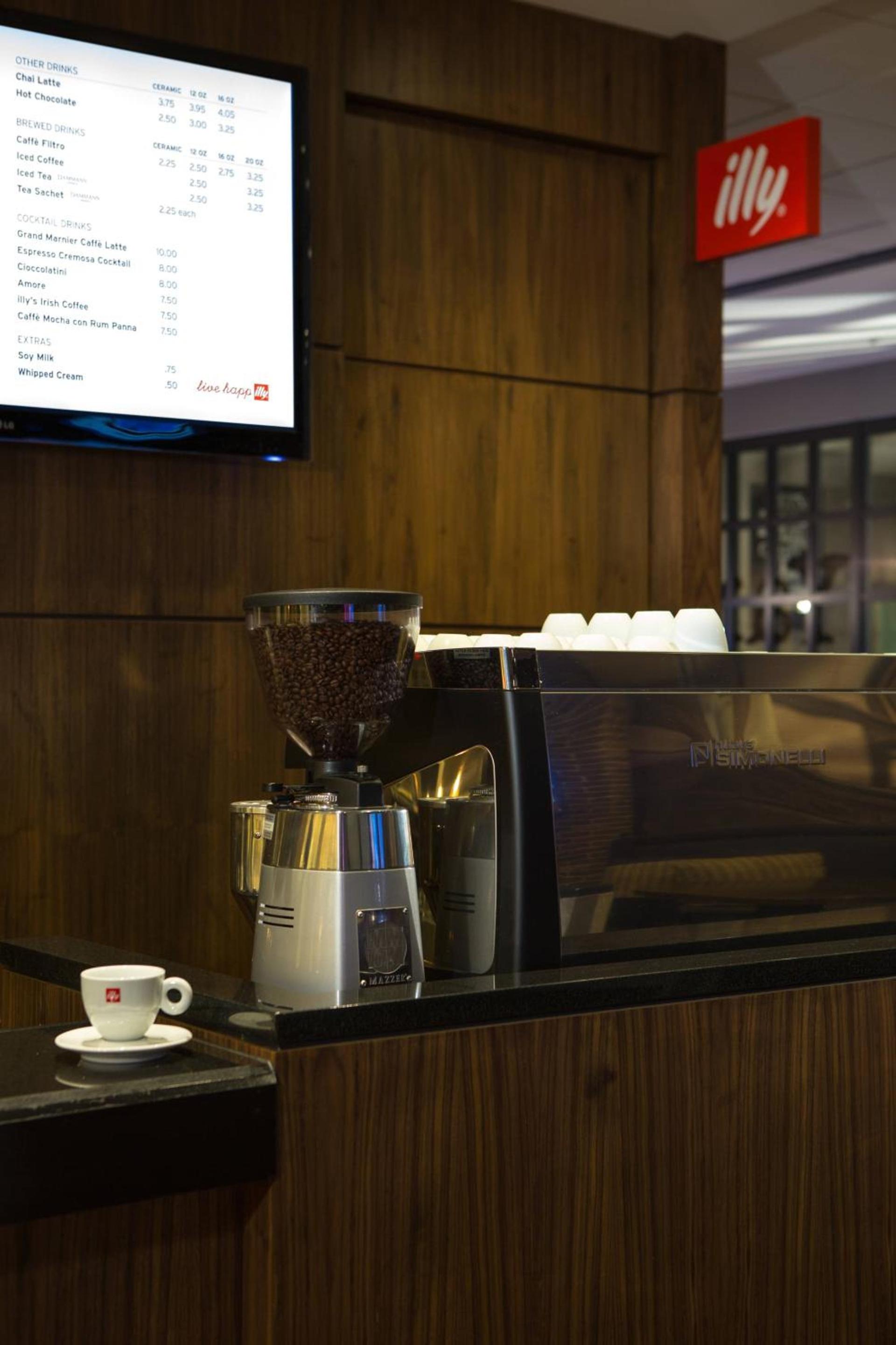 Baltimore Marriott Inner Harbor at Camden Yards photo 25