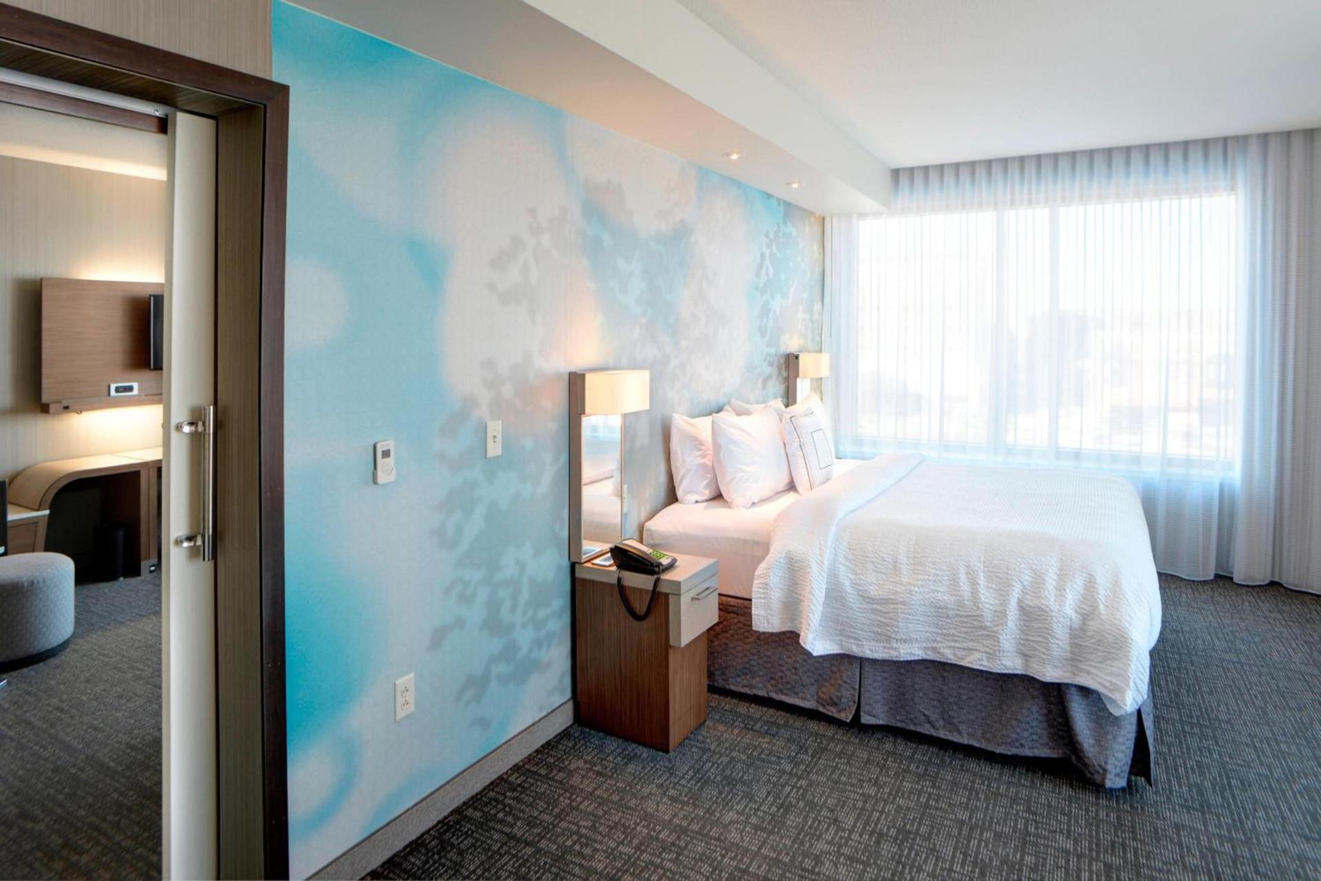 Courtyard by Marriott Muncie at Horizon Convention Center photo 26