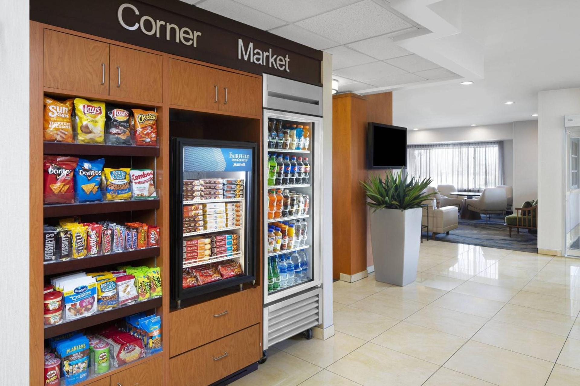 Fairfield by Marriott Inn & Suites Denver Airport photo 18