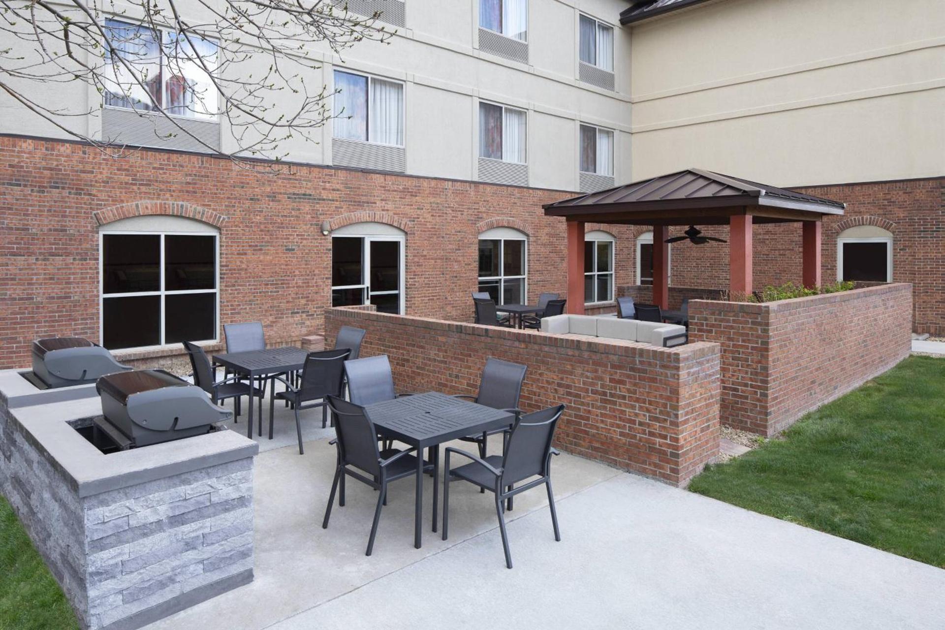 Fairfield by Marriott Inn & Suites Denver Airport photo 3