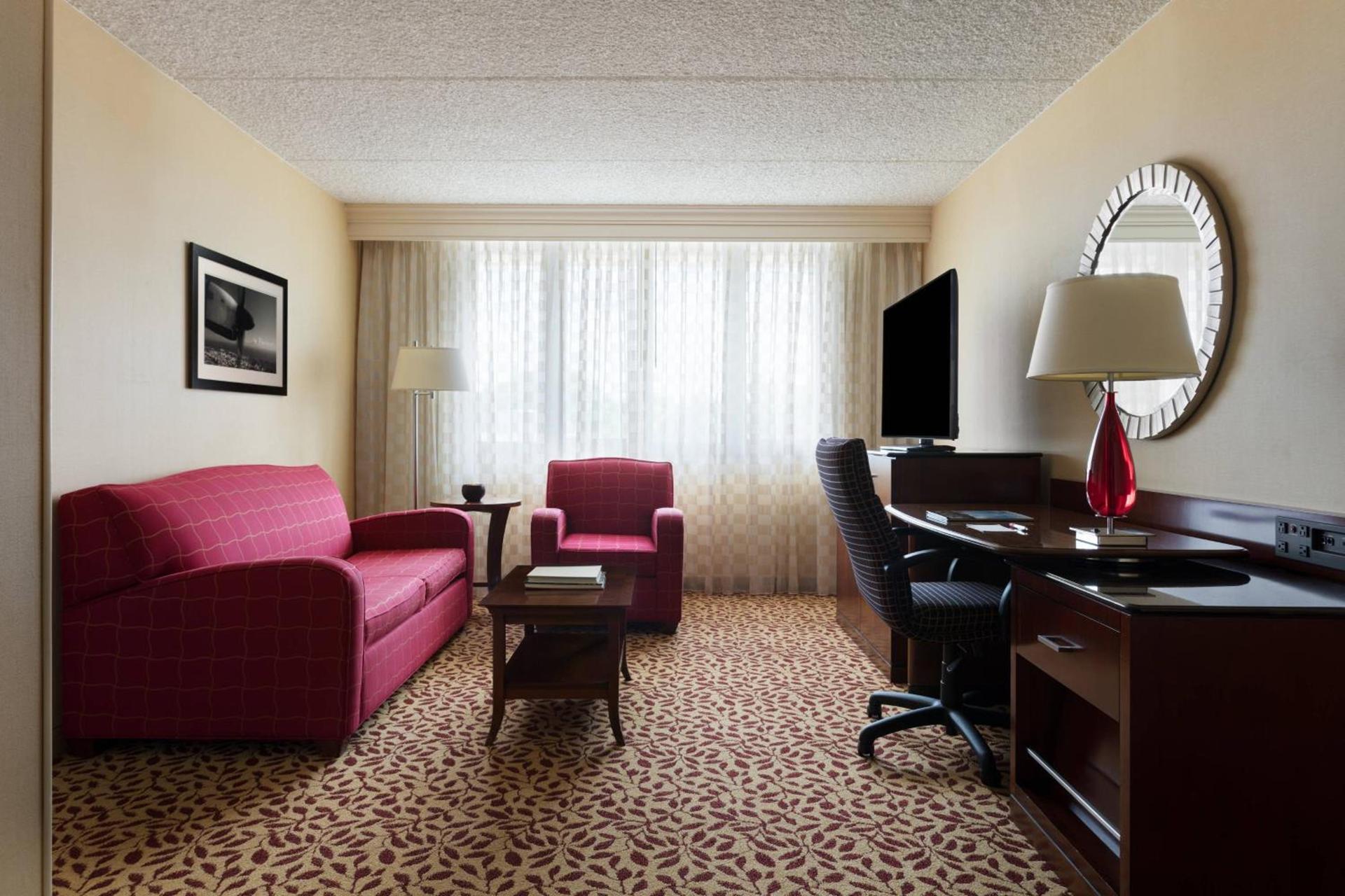 Long Island Marriott Hotel photo 18