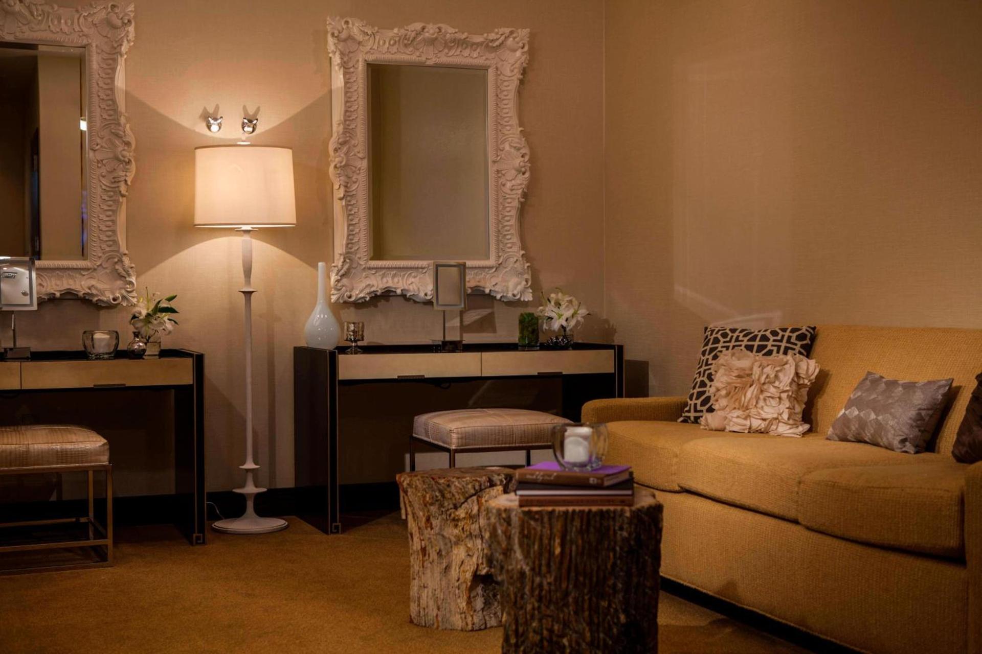 Renaissance Baton Rouge Hotel photo 37