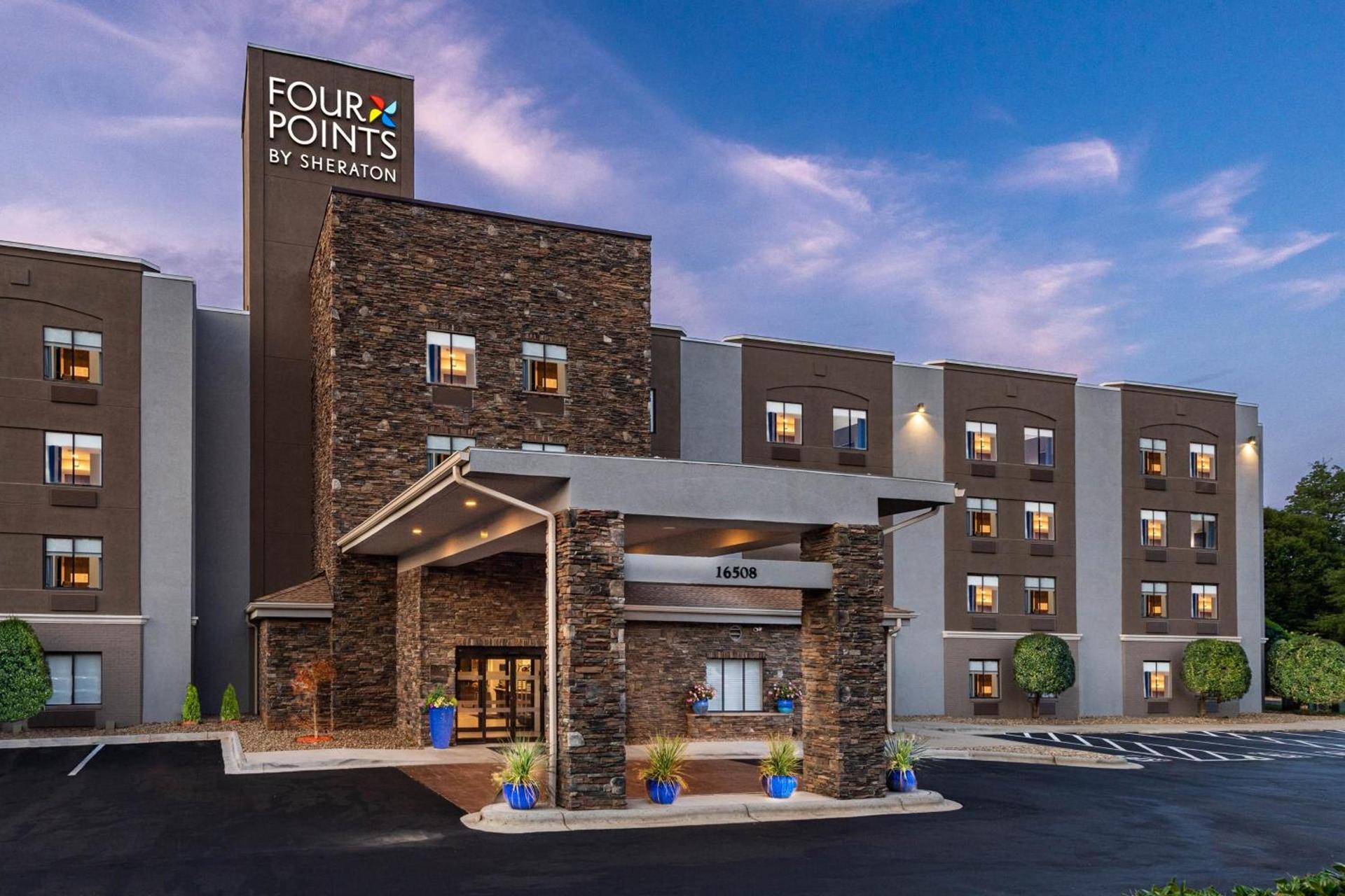 Four Points by Sheraton Charlotte - Lake Norman — hotel in Huntersville