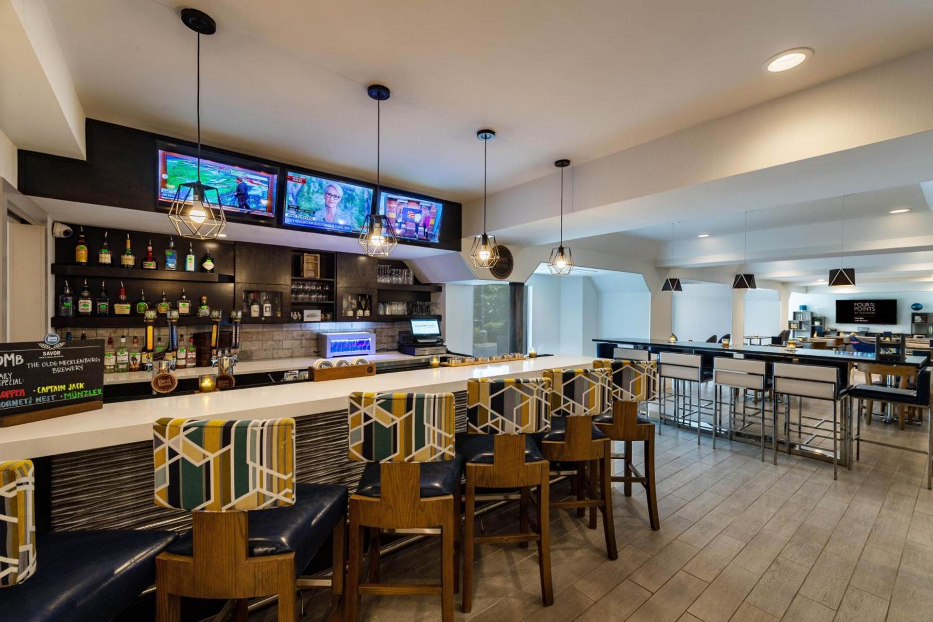 Four Points by Sheraton Charlotte - Lake Norman photo 11