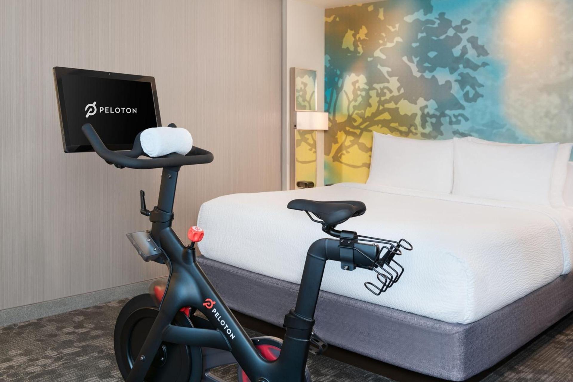Courtyard by Marriott Atlanta Alpharetta/Avalon Area photo 21