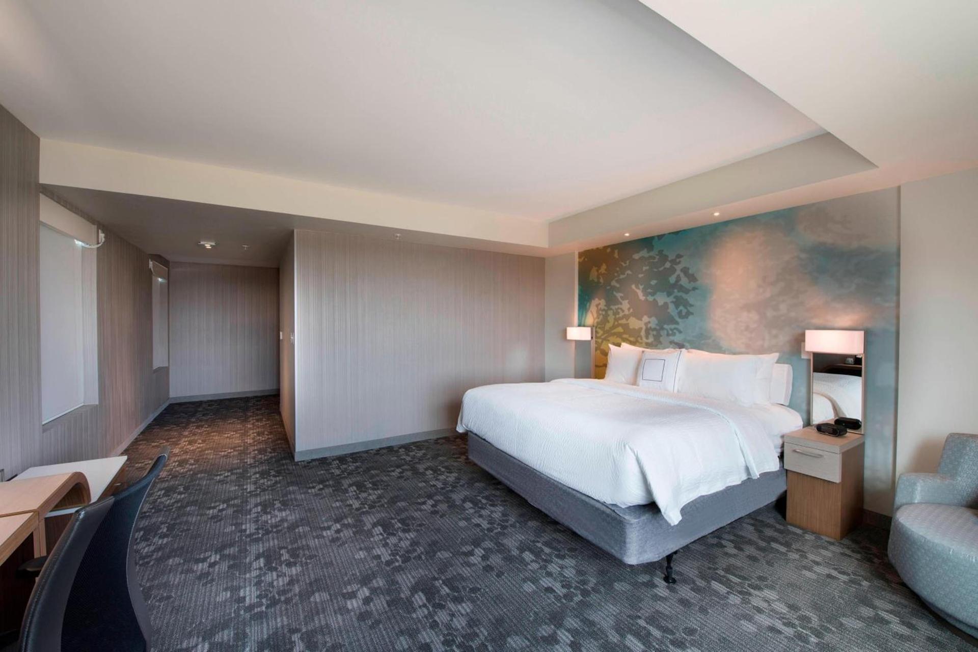 Courtyard by Marriott Atlanta Alpharetta/Avalon Area photo 11