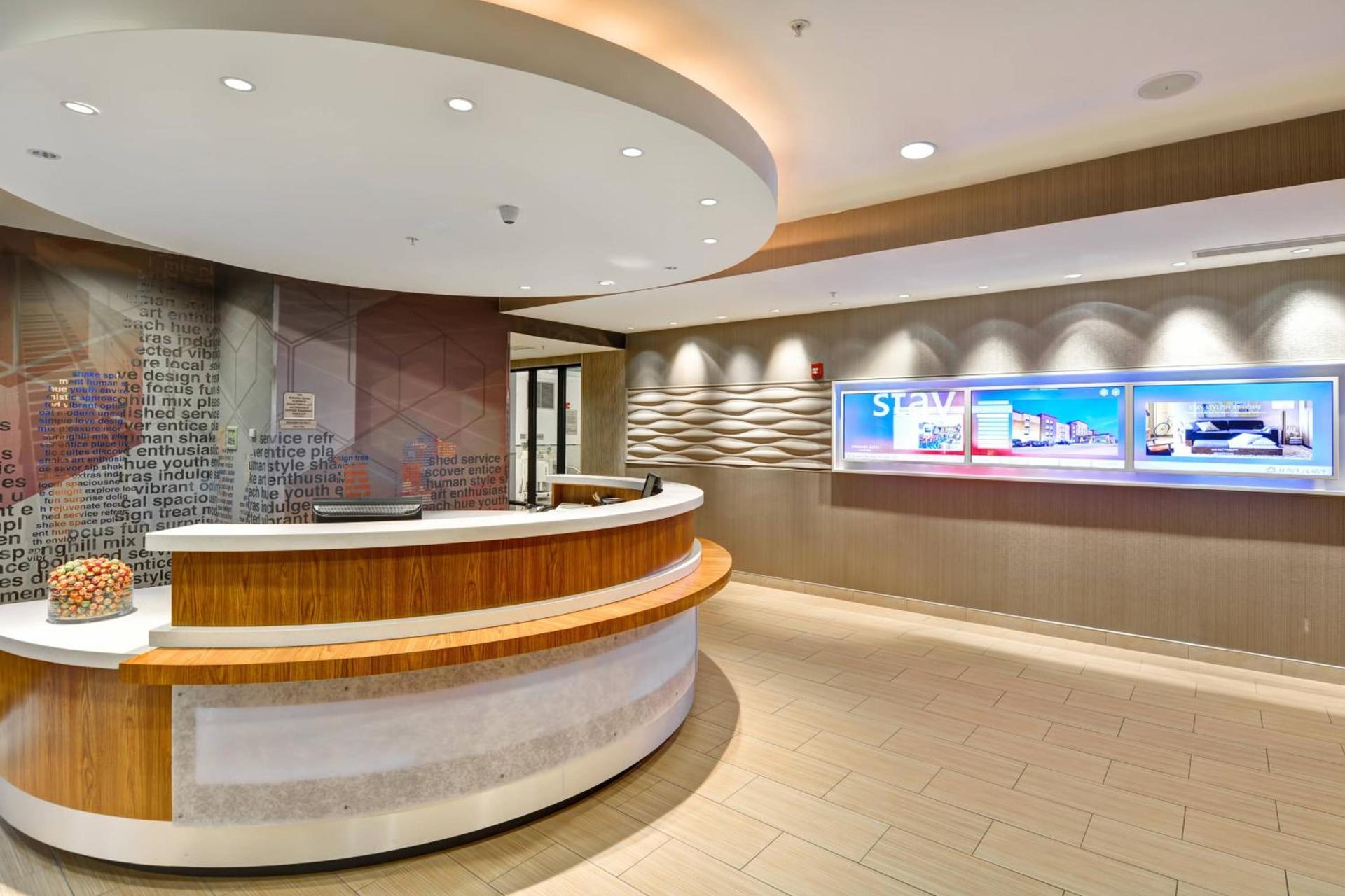 SpringHill Suites Cincinnati Airport South photo 4