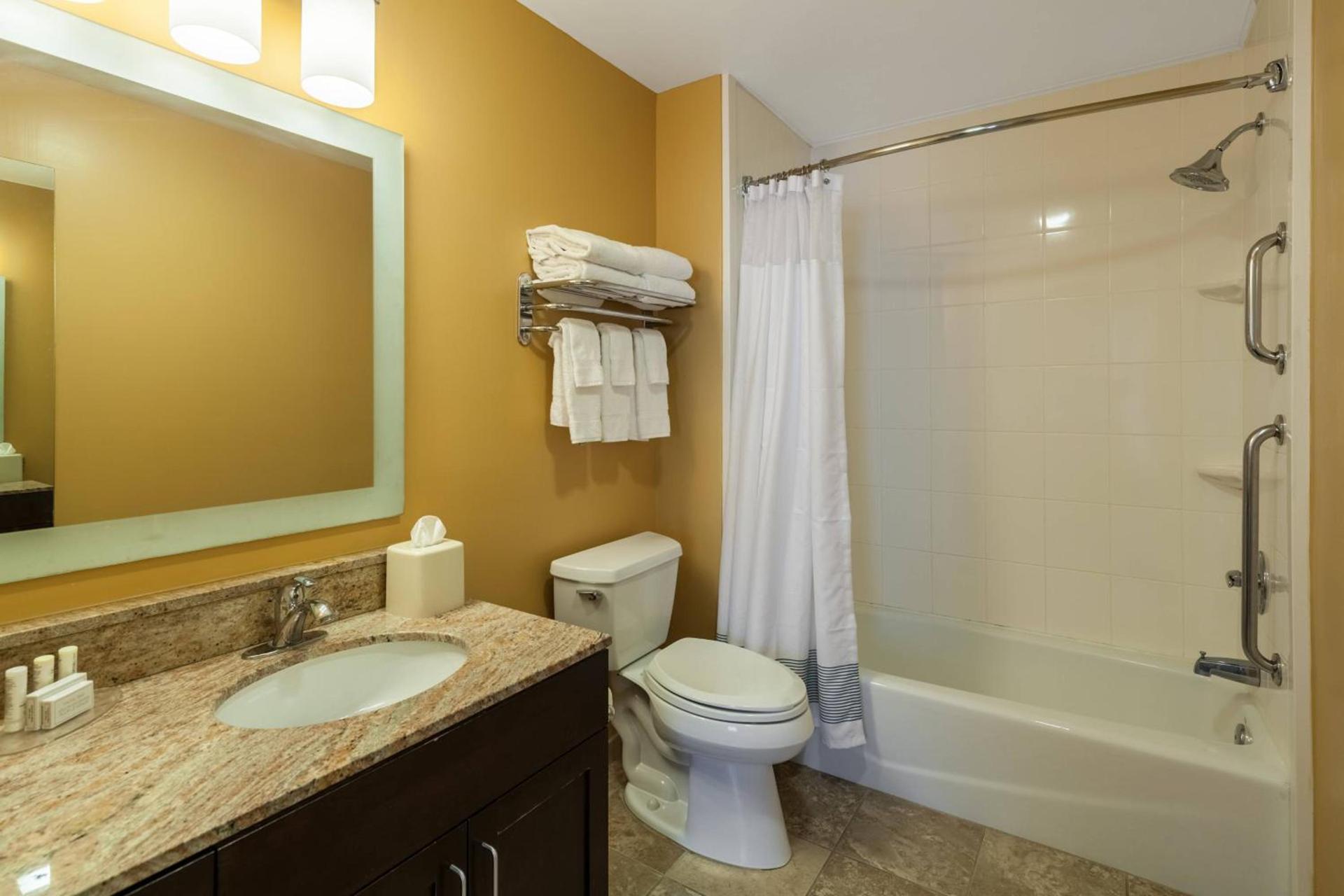 TownePlace Suites Jacksonville Butler Boulevard photo 25