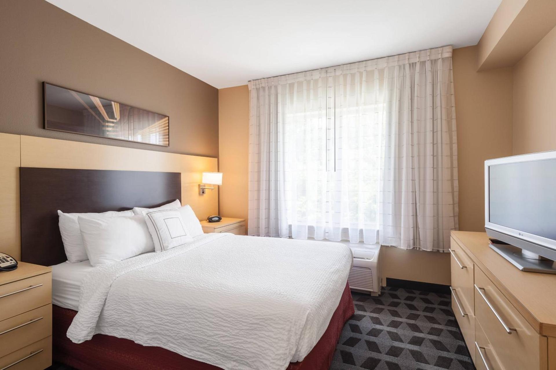 TownePlace Suites Jacksonville Butler Boulevard photo 14