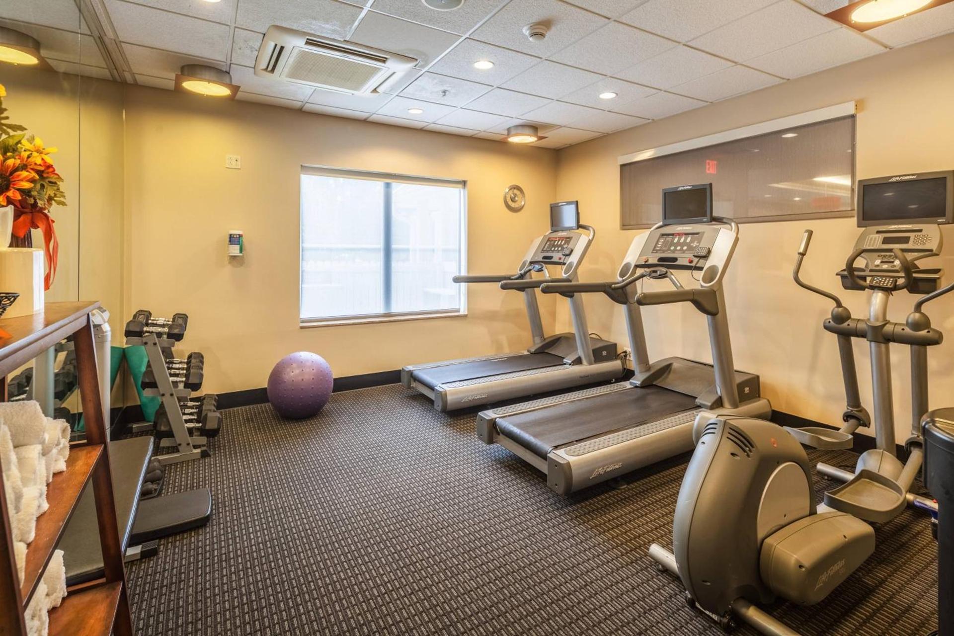TownePlace Suites Jacksonville Butler Boulevard photo 9