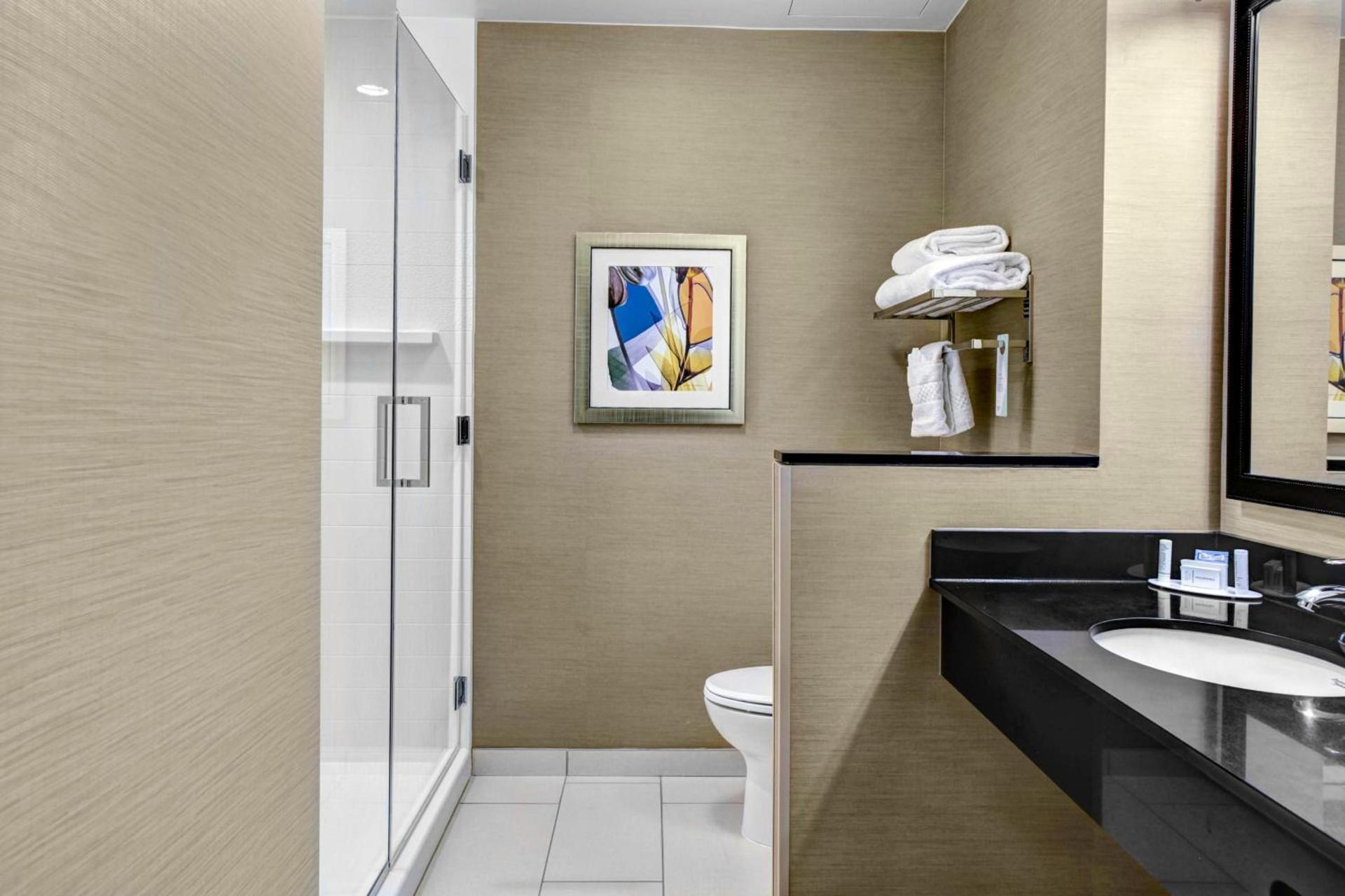 Fairfield Inn & Suites by Marriott Lansing at Eastwood photo 11