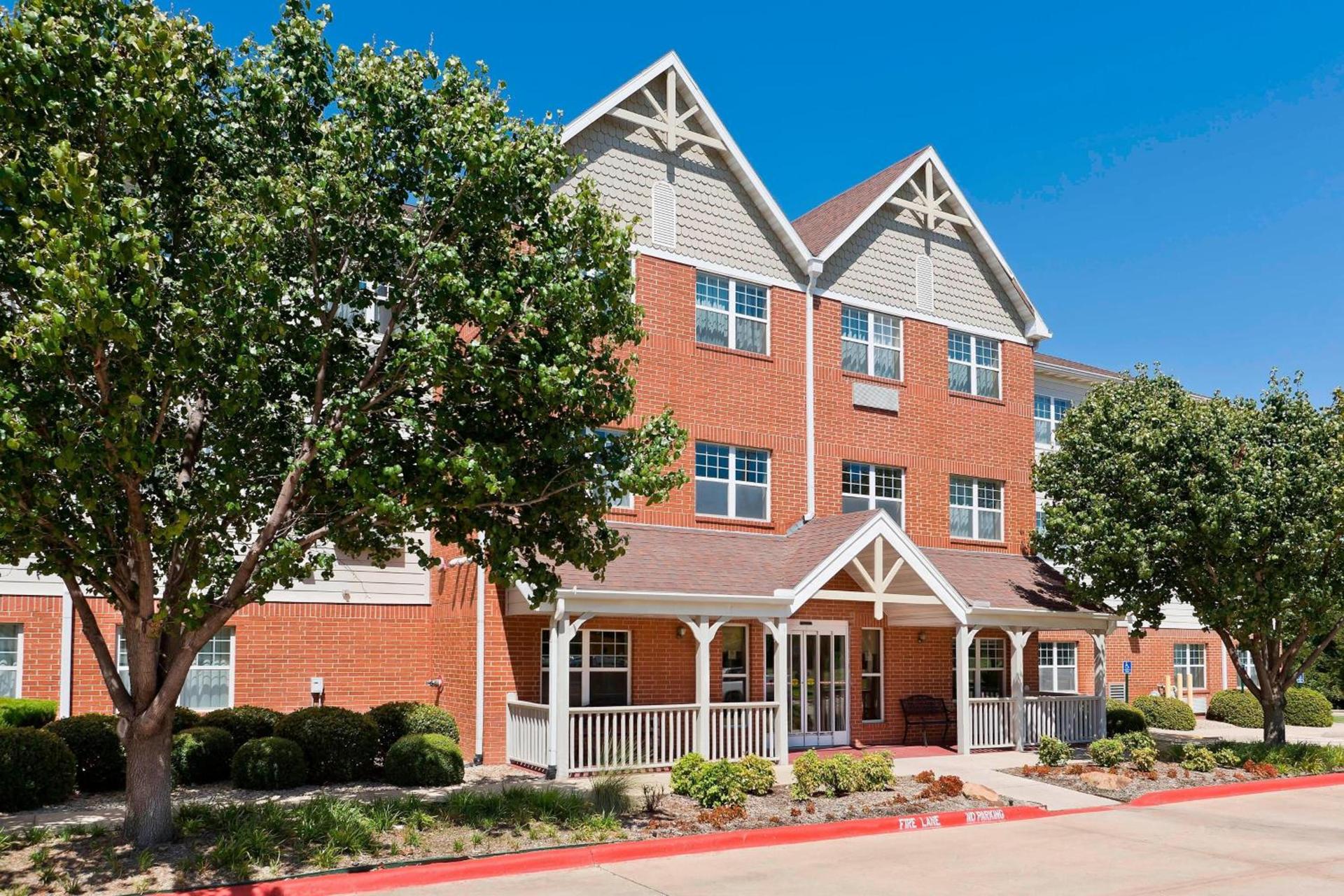 Candlewood Suites Bedford - Fort Worth by IHG — hotel in Bedford