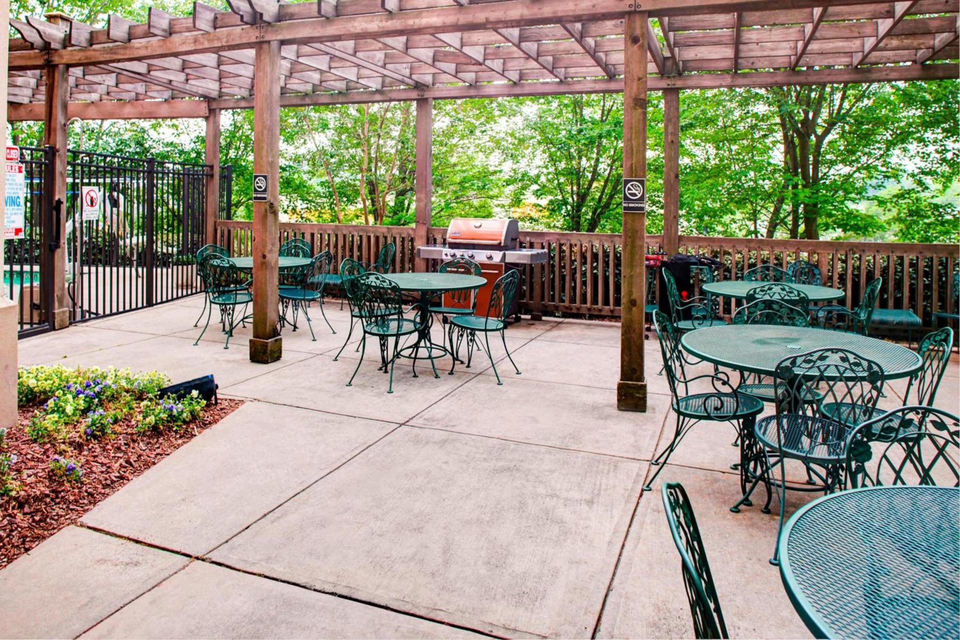 TownePlace Suites Atlanta Buckhead photo 3