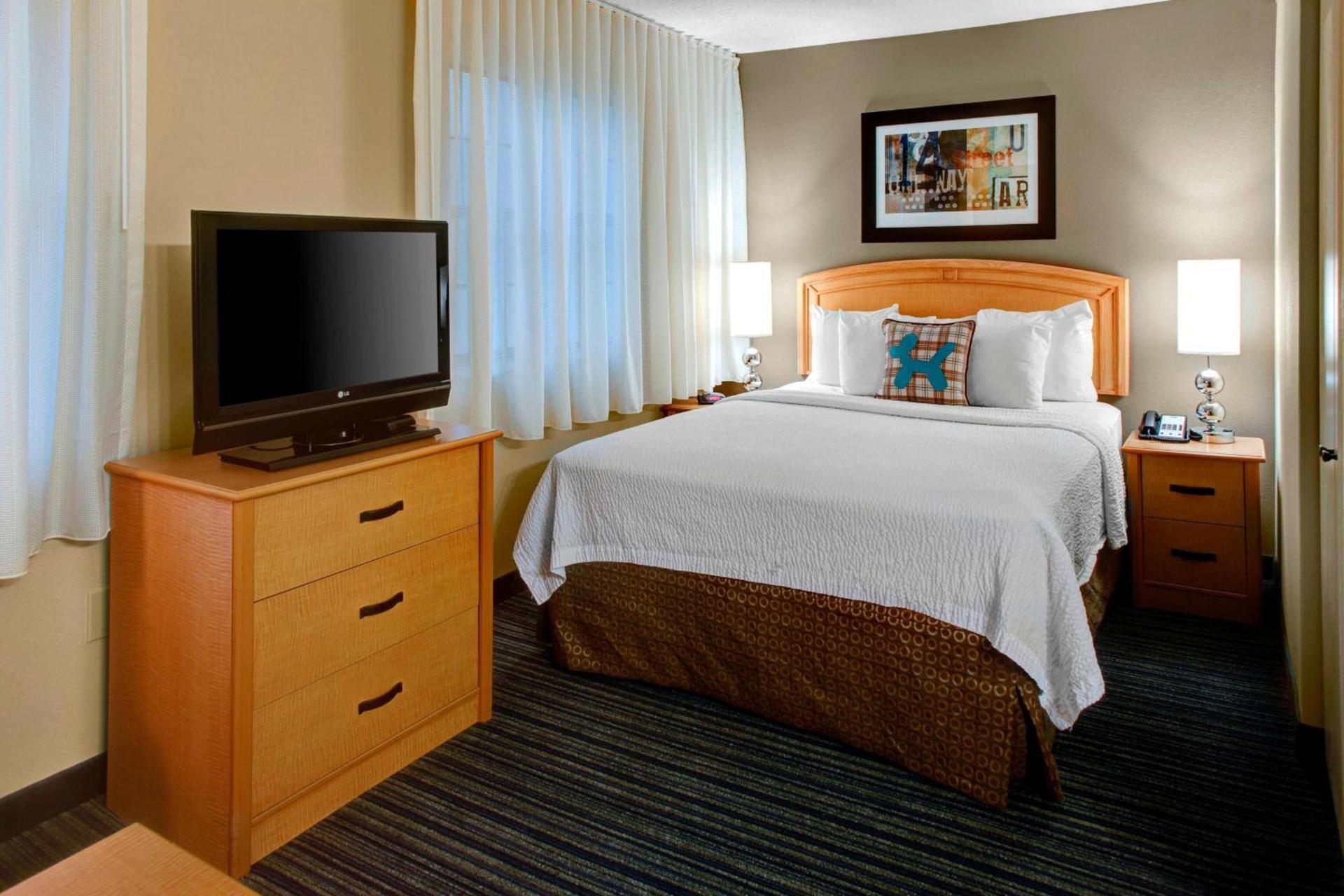 TownePlace Suites Atlanta Buckhead photo 8