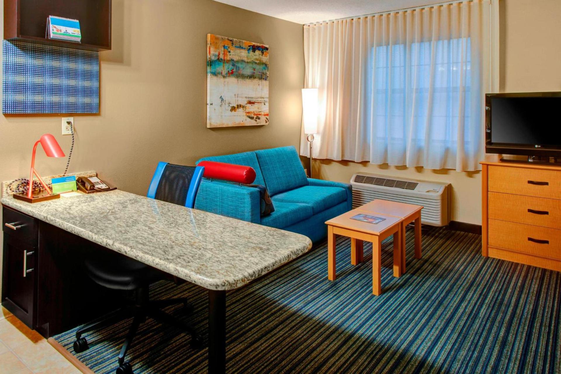 TownePlace Suites Atlanta Buckhead photo 11
