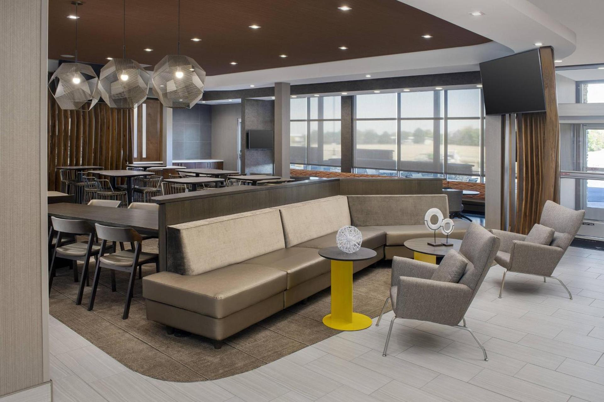 SpringHill Suites by Marriott Loveland Fort Collins/Windsor photo 3