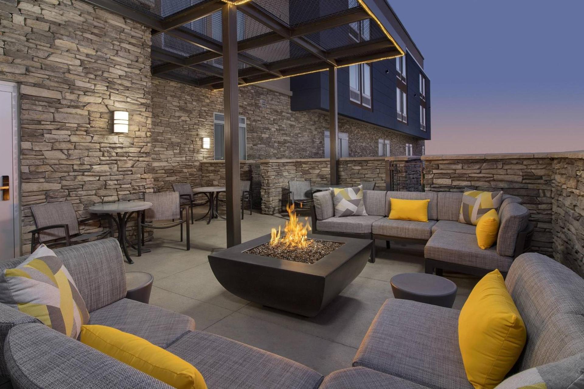 SpringHill Suites by Marriott Loveland Fort Collins/Windsor photo 17
