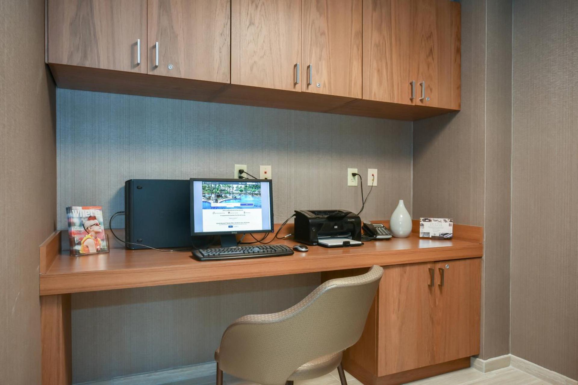 SpringHill Suites by Marriott Charlotte / Concord Mills Speedway photo 16