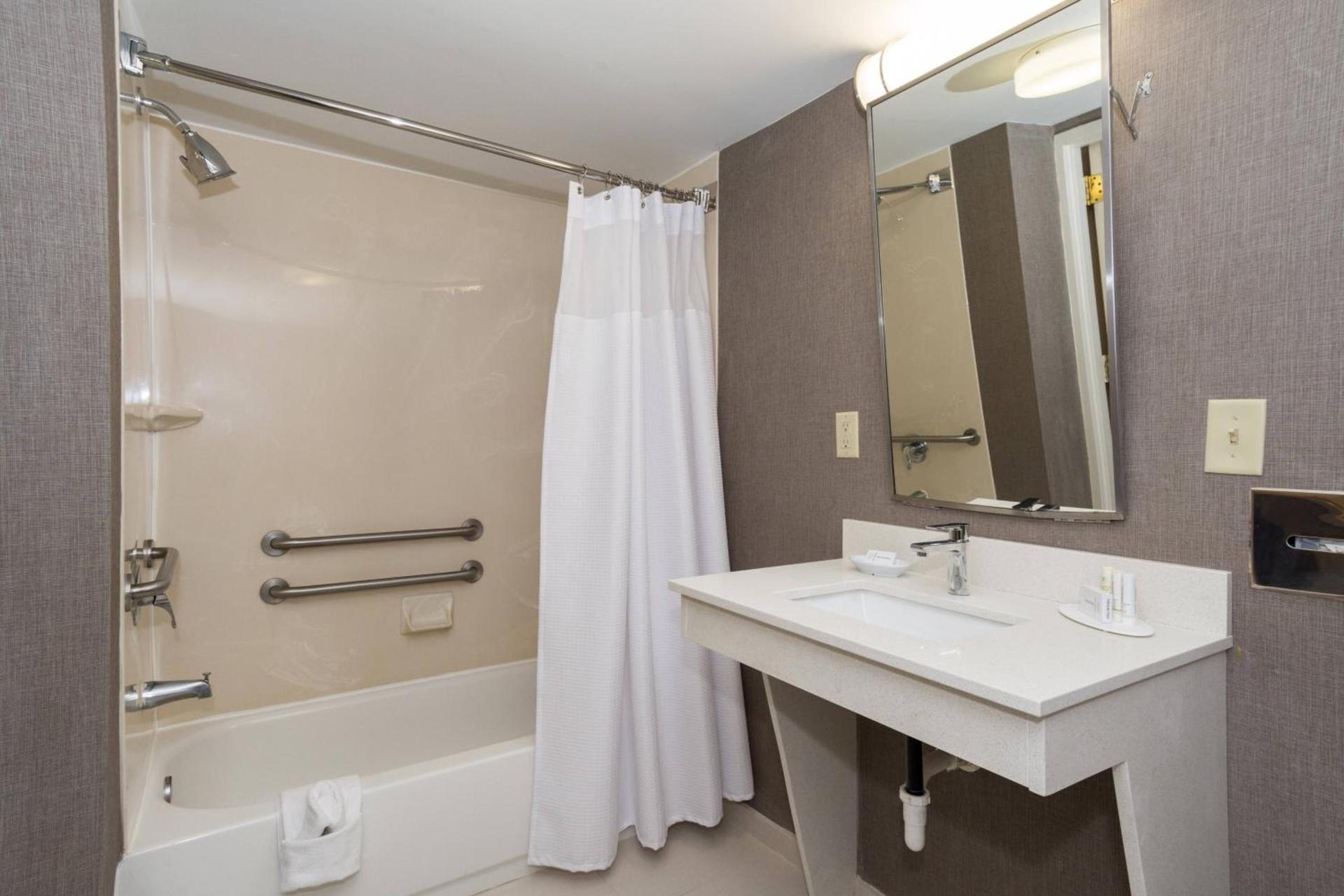 SpringHill Suites by Marriott Charlotte / Concord Mills Speedway photo 12
