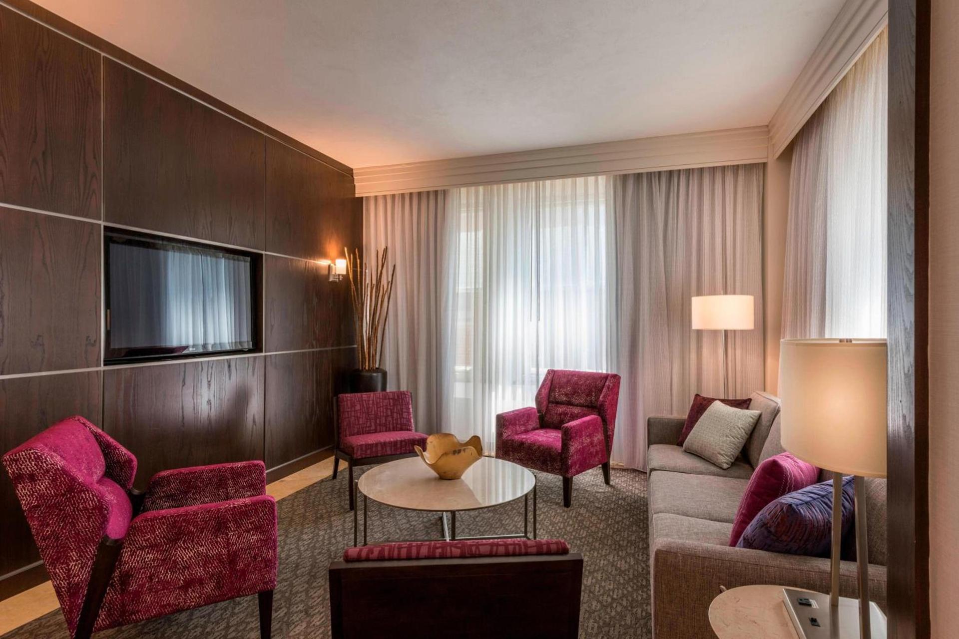 Courtyard by Marriott Tulsa Downtown photo 14