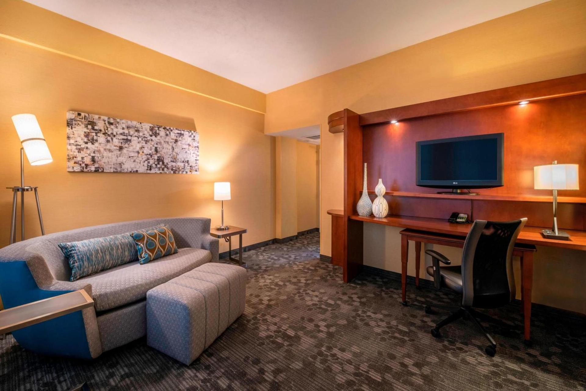 Courtyard by Marriott Tulsa Downtown photo 21