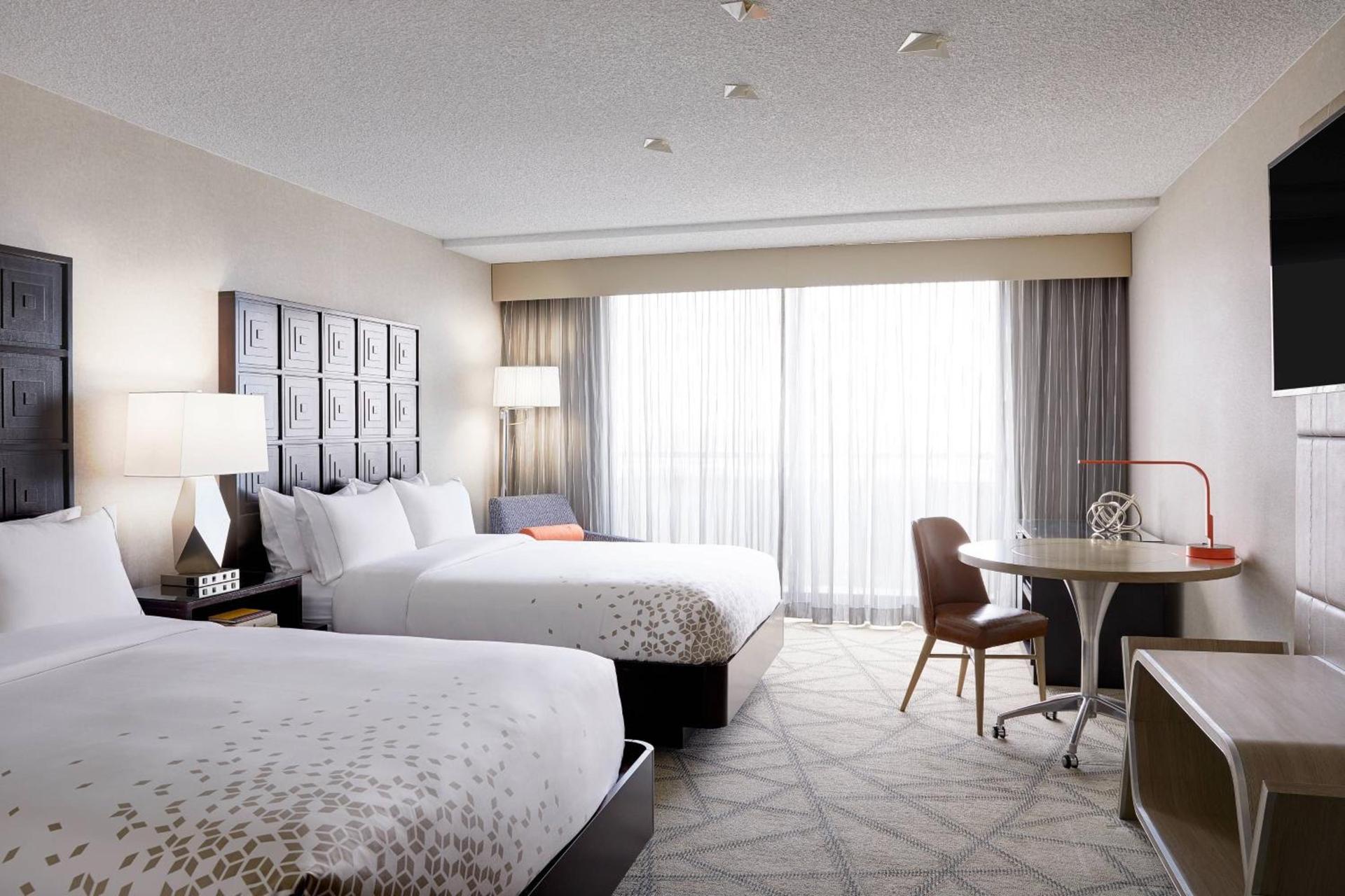 Renaissance Denver Hotel & Conference Center photo 17