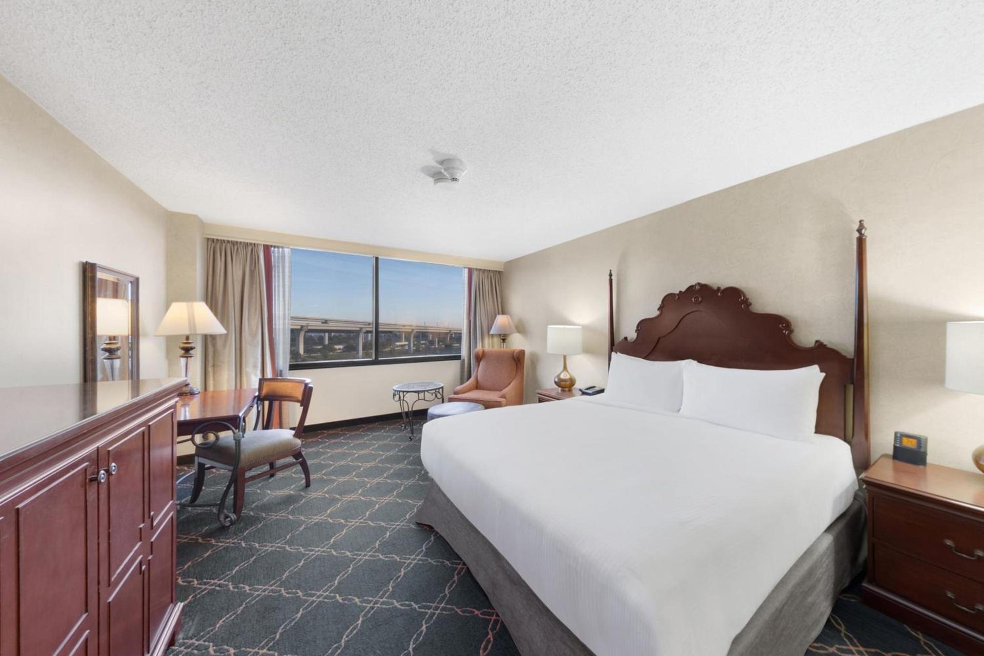 Austin Southpark Hotel photo 4