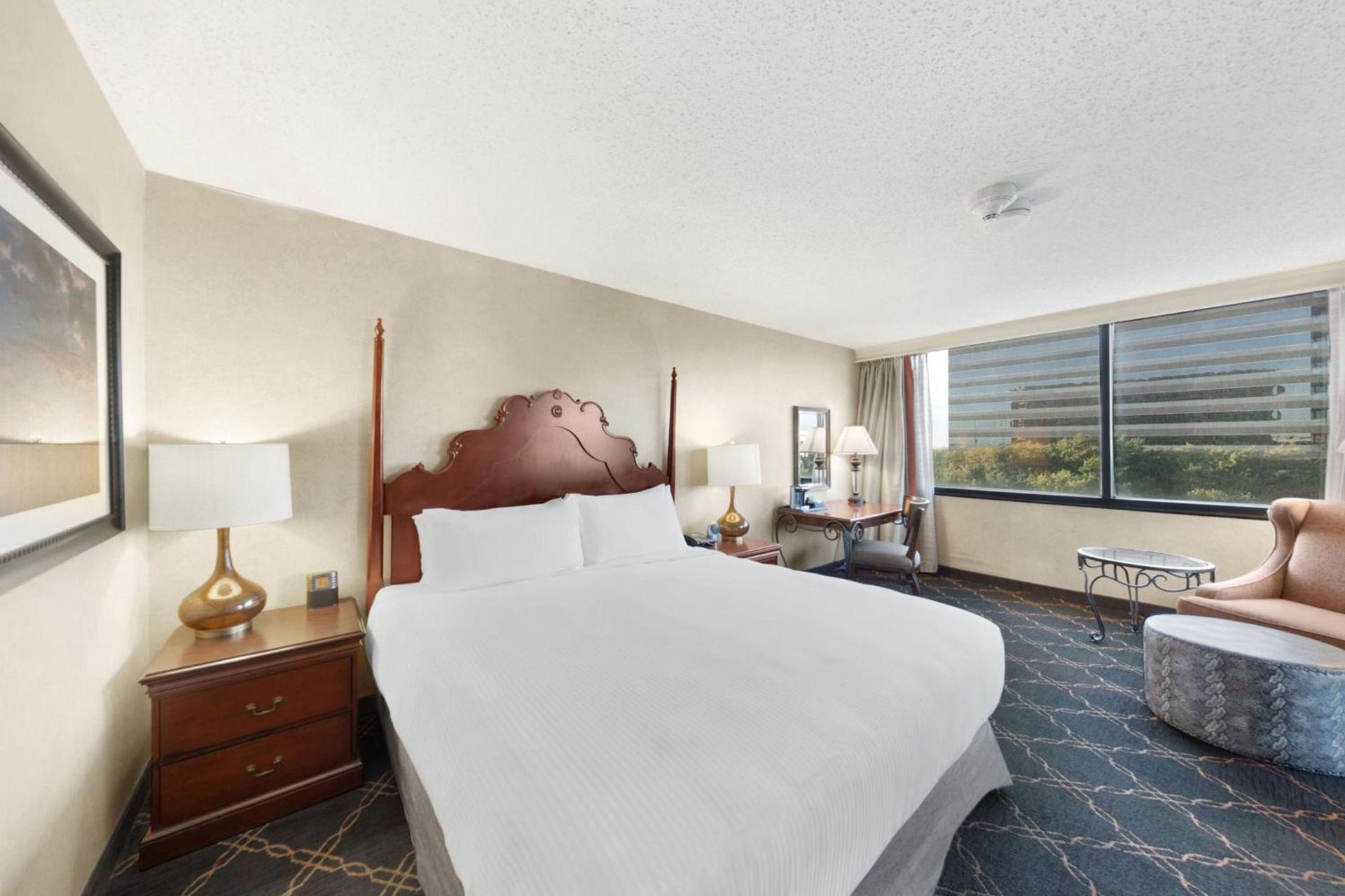 Austin Southpark Hotel photo 6