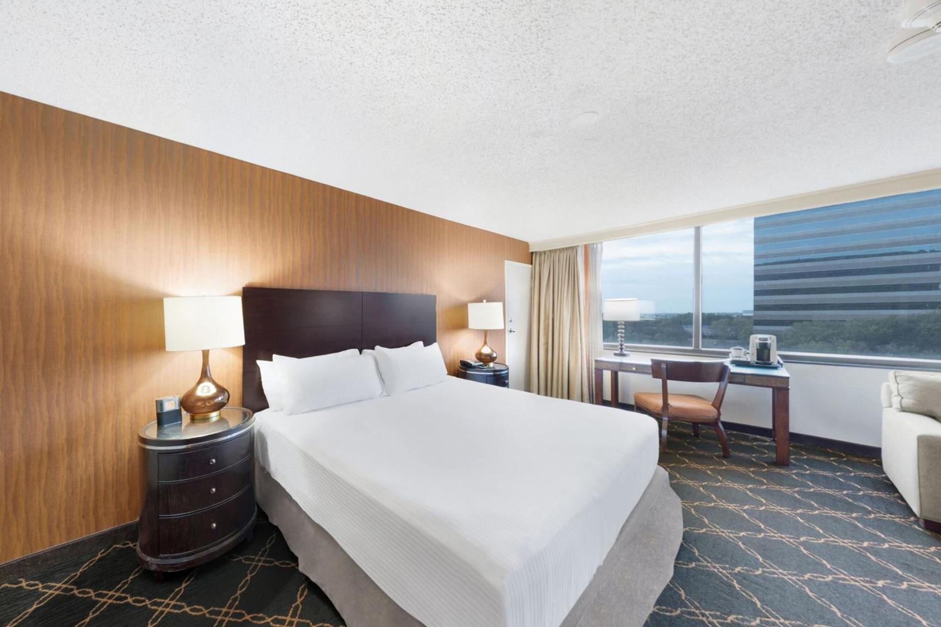 Austin Southpark Hotel photo 3