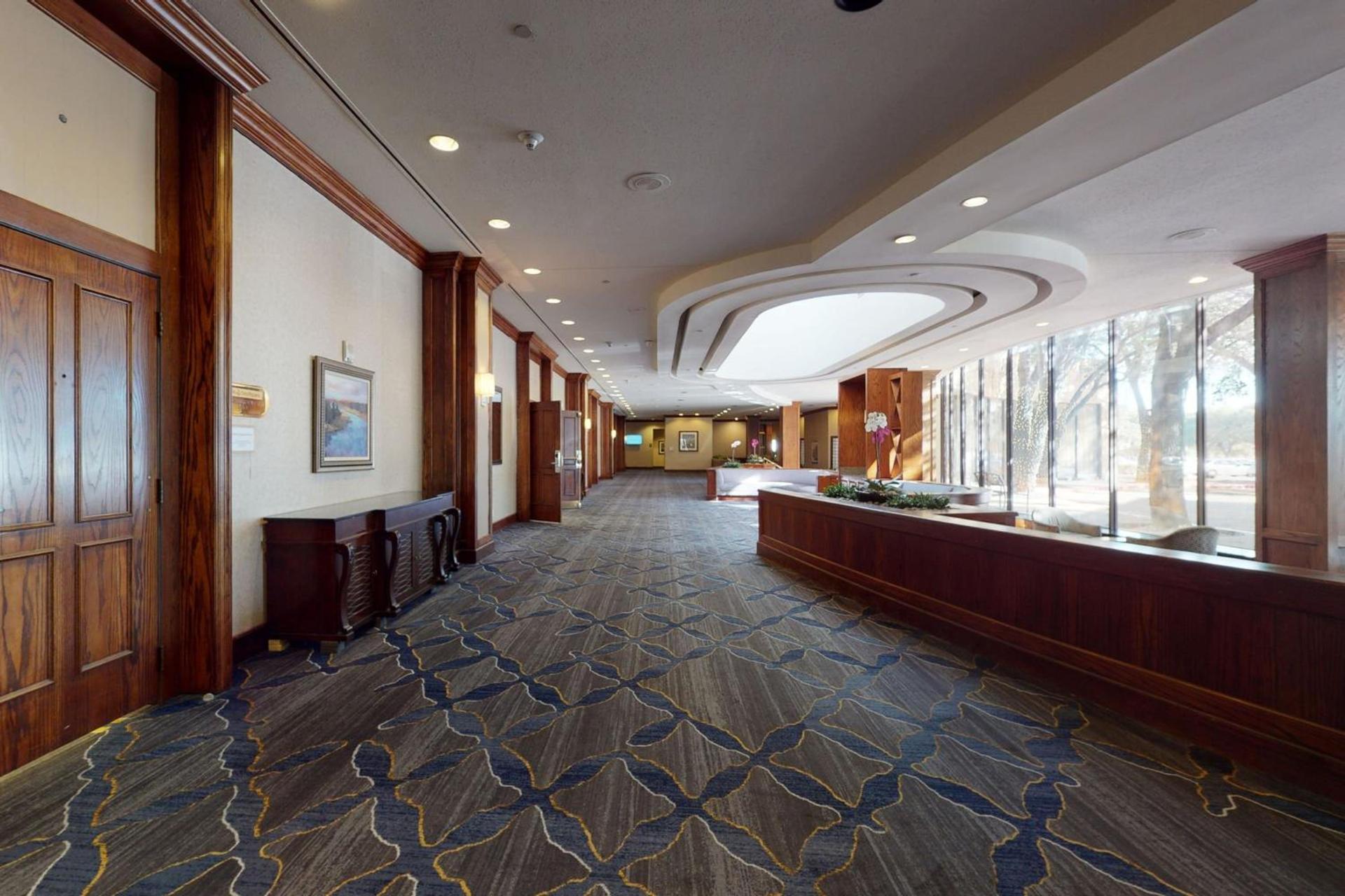 Austin Southpark Hotel photo 24
