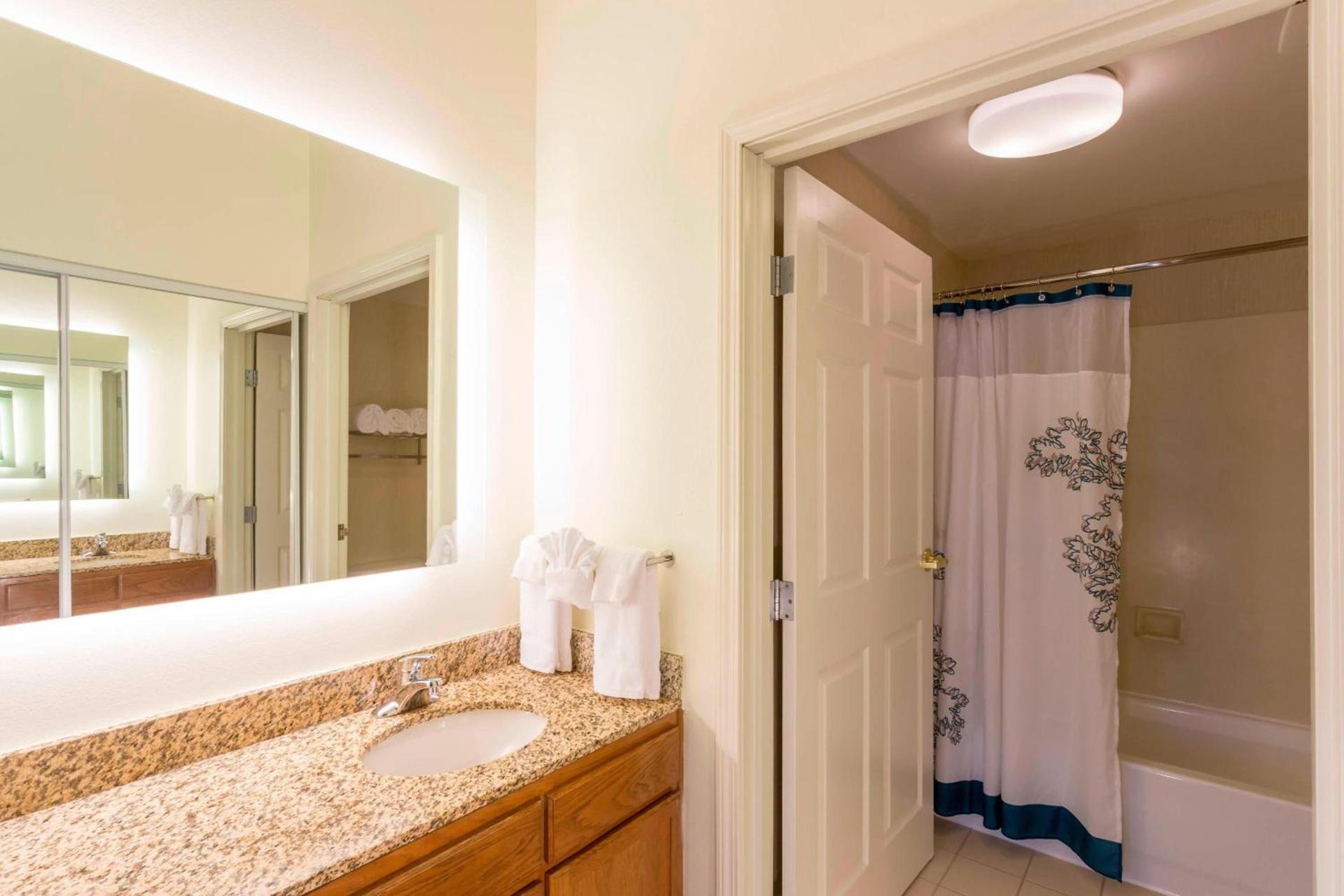 Residence Inn Louisville Northeast photo 14