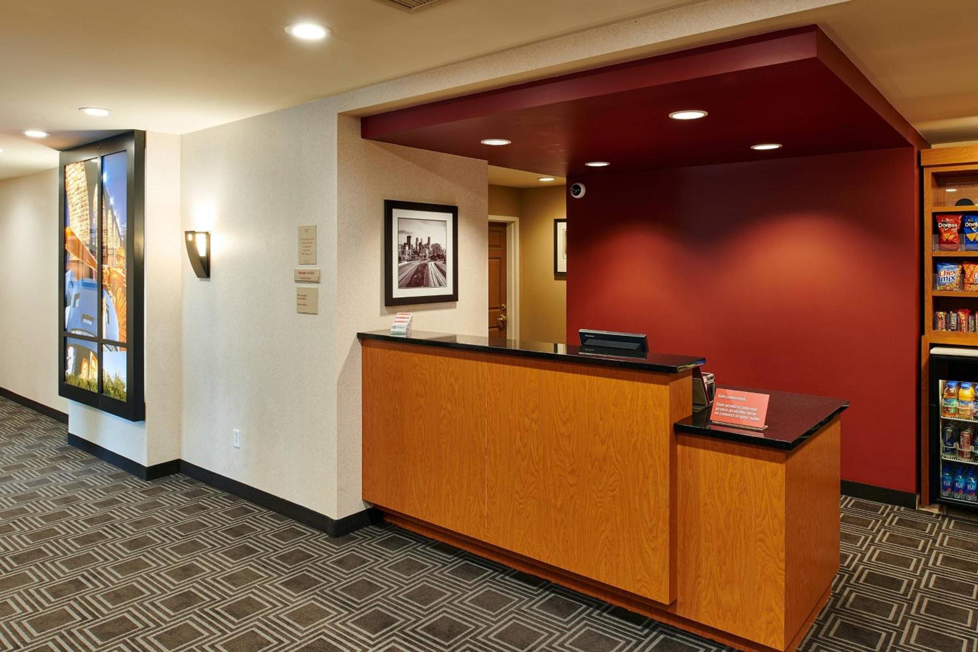 TownePlace Suites by Marriott Minneapolis Downtown/North Loop photo 2