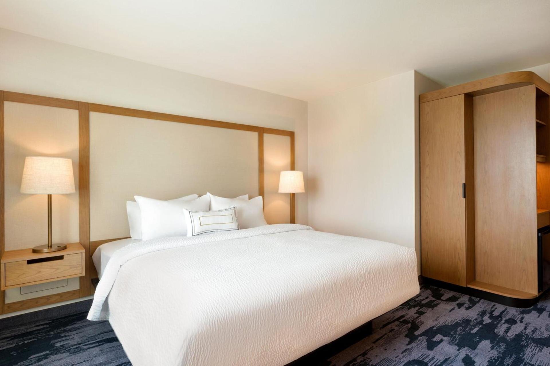 Fairfield by Marriott Inn & Suites Boulder Longmont photo 12