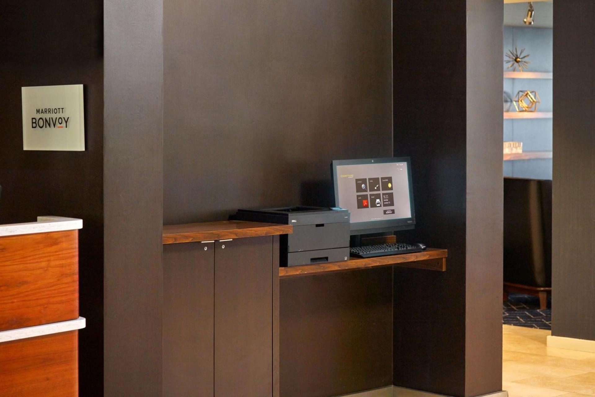 Courtyard by Marriott Atlanta Alpharetta photo 17